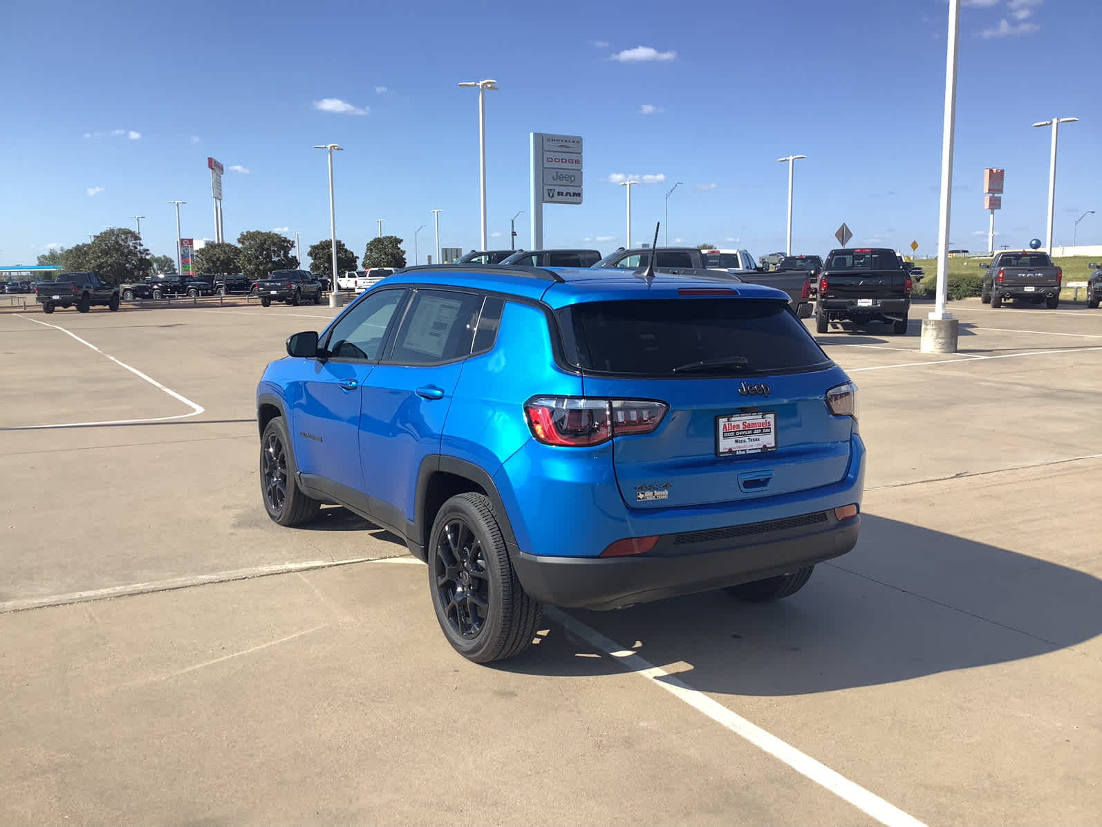 new 2026 Jeep Compass car, priced at $35,309
