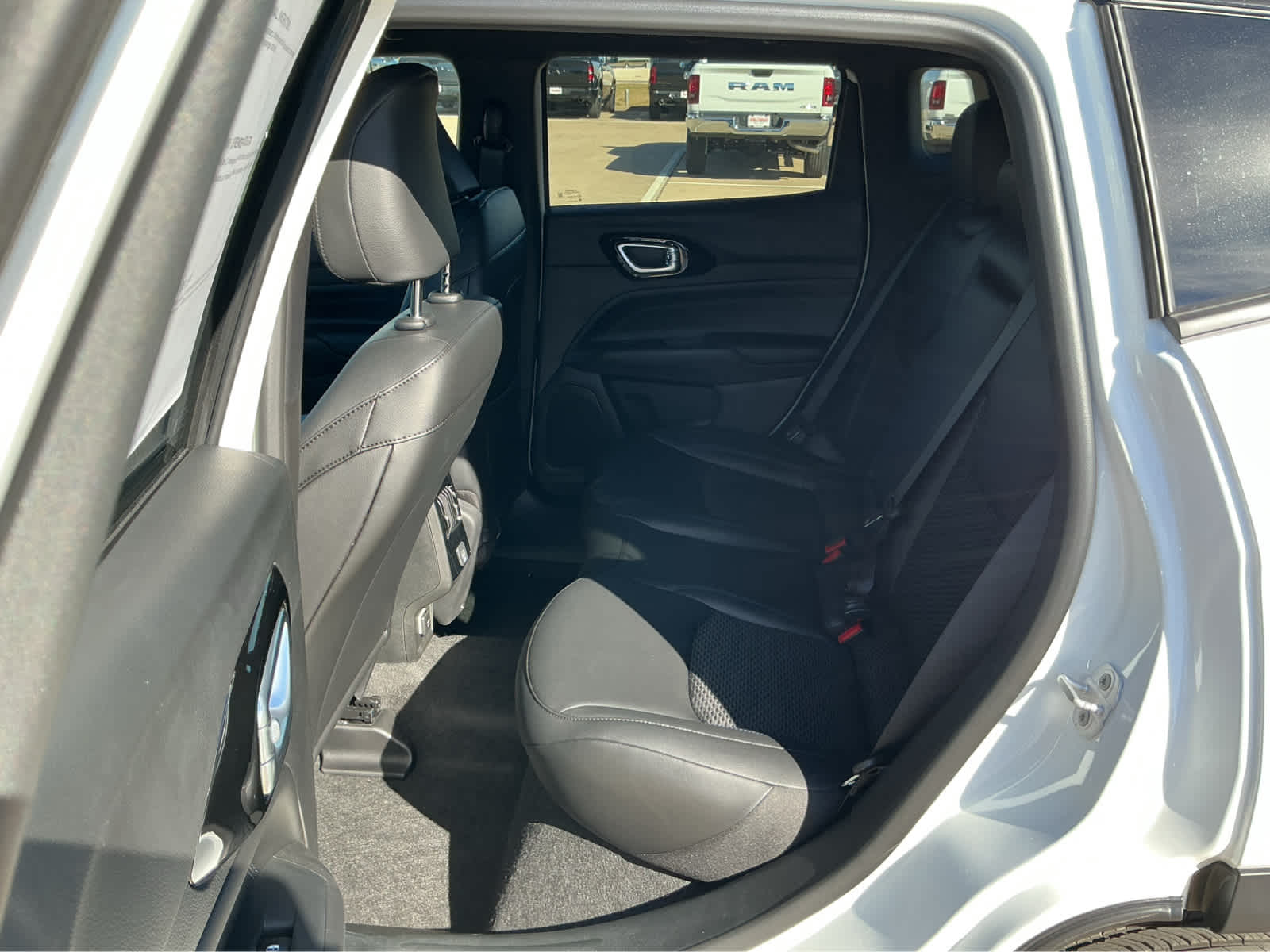 new 2026 Jeep Compass car, priced at $30,574