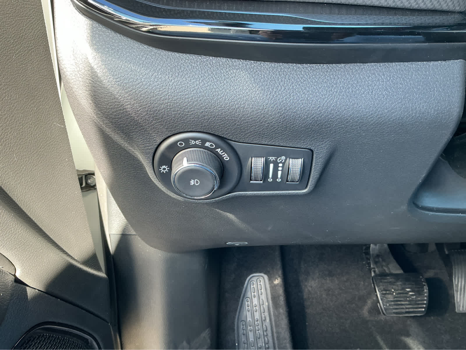 new 2026 Jeep Compass car, priced at $30,574