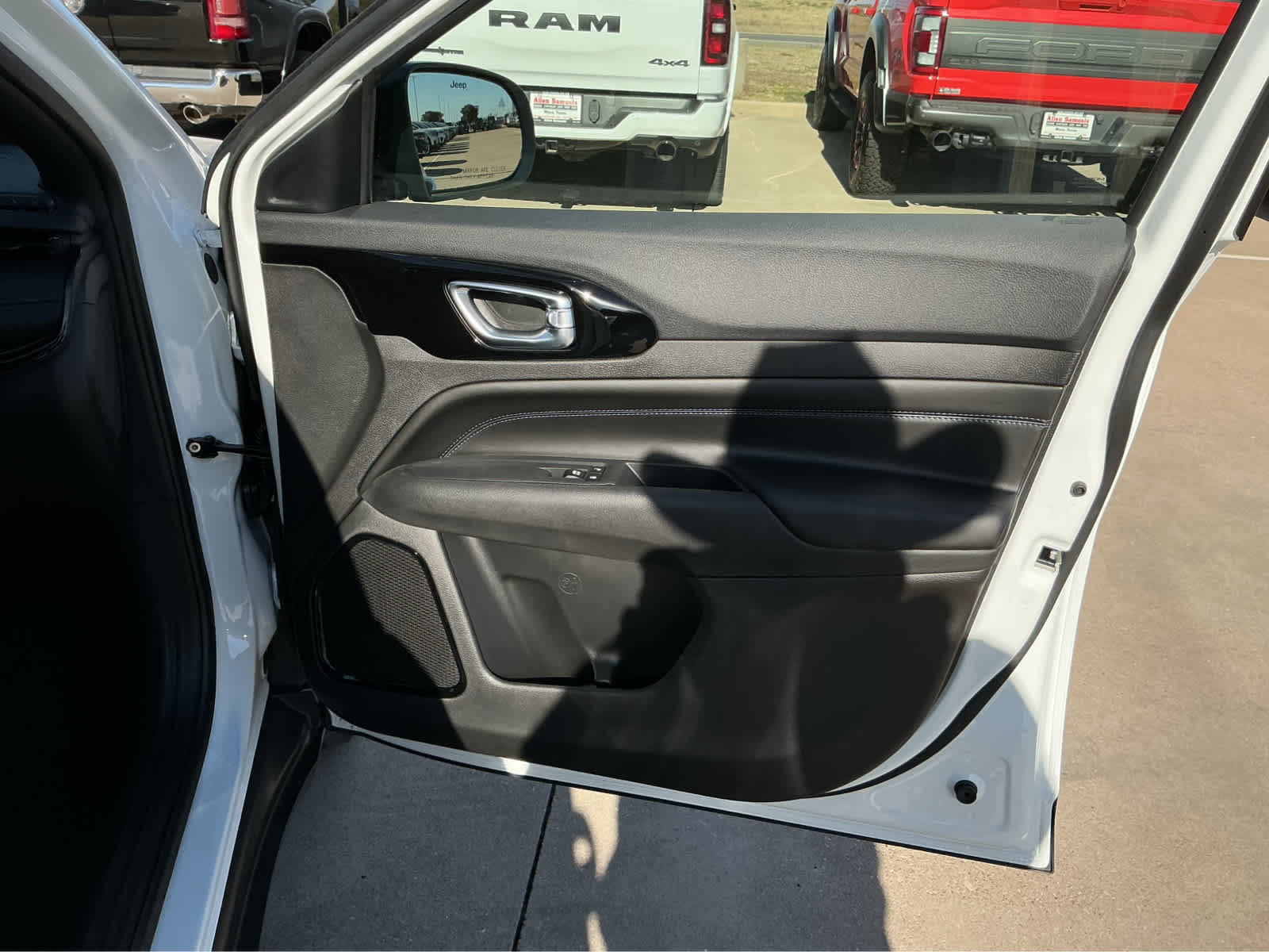 new 2026 Jeep Compass car, priced at $33,210