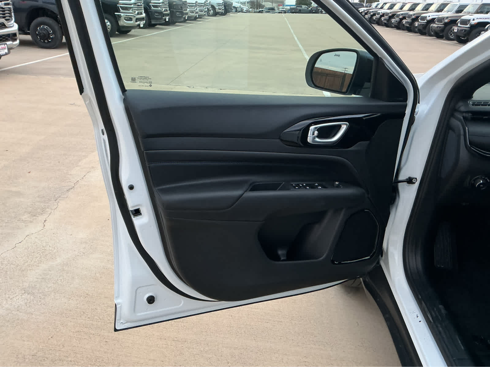 new 2026 Jeep Compass car, priced at $33,210