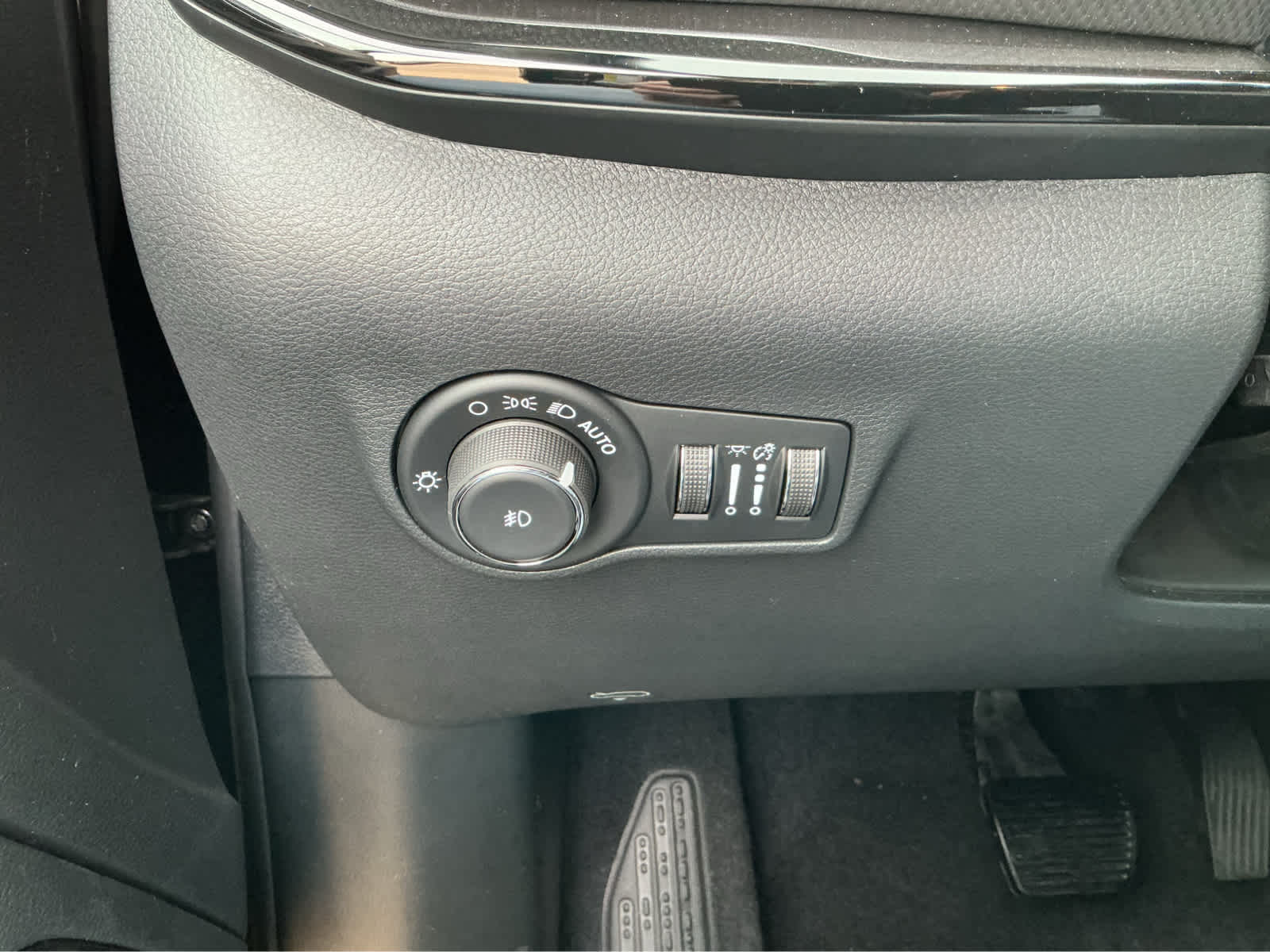 new 2026 Jeep Compass car, priced at $33,805