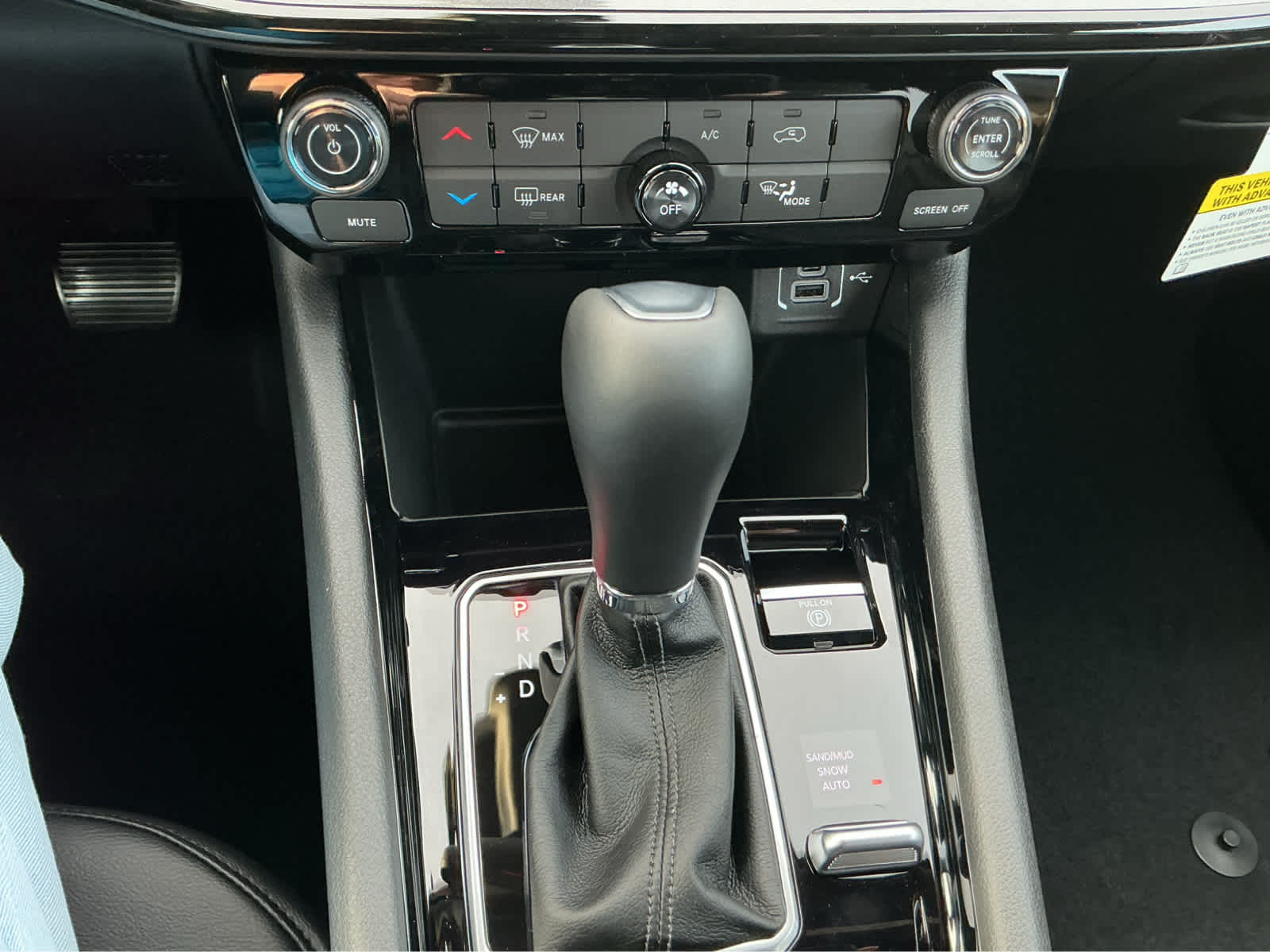 new 2026 Jeep Compass car, priced at $33,805