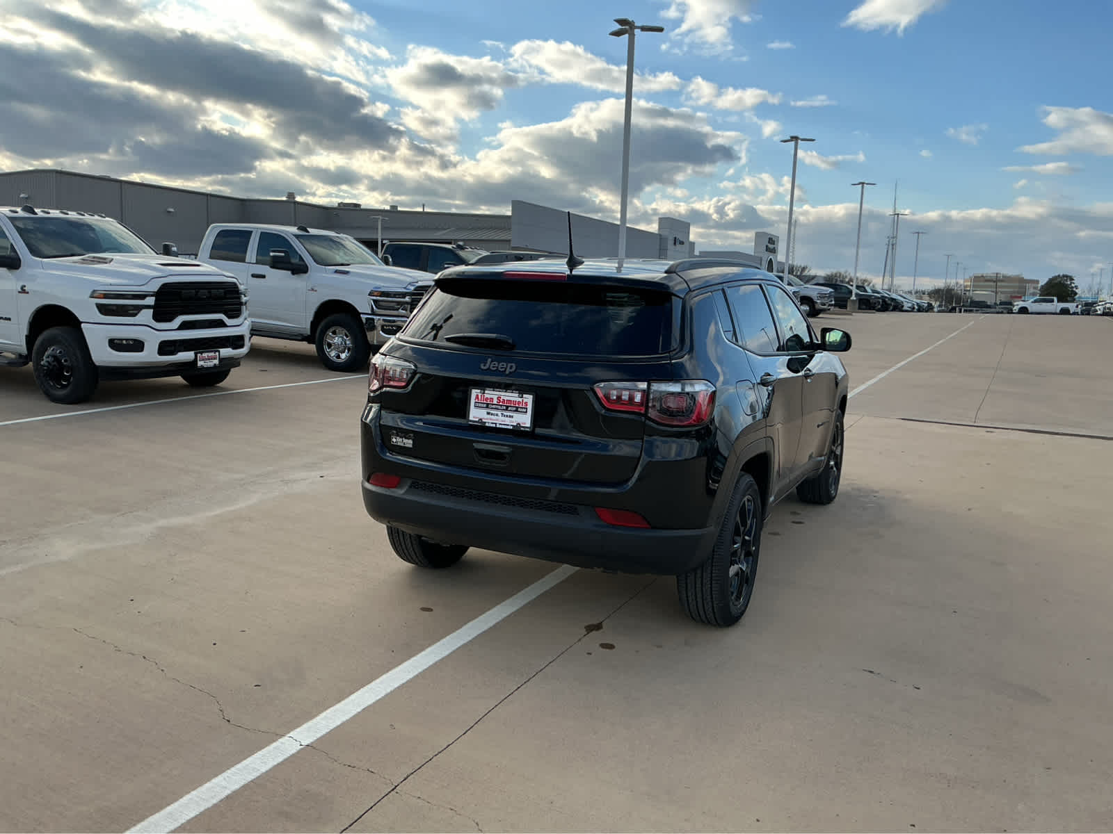 new 2026 Jeep Compass car, priced at $33,805