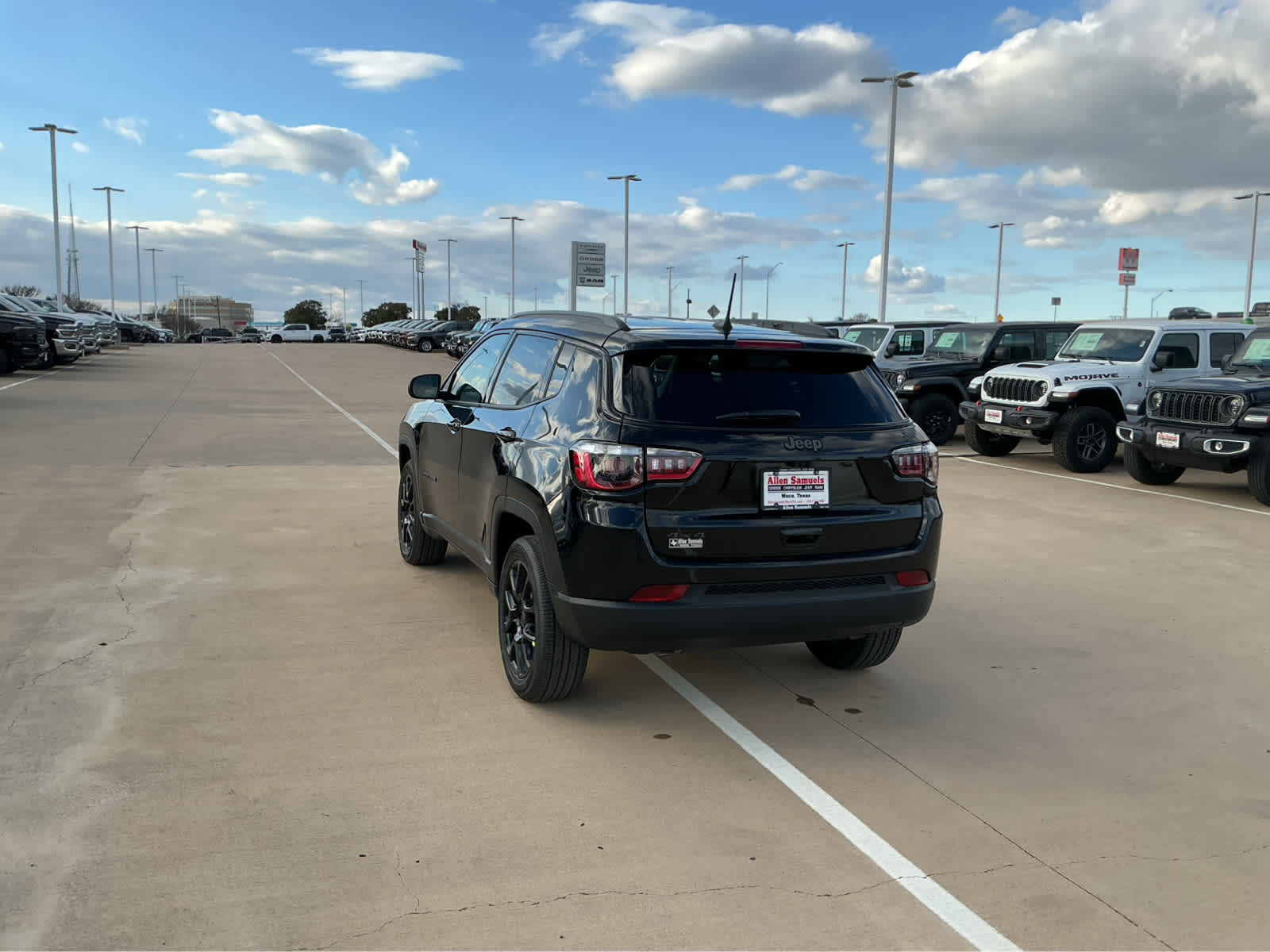new 2026 Jeep Compass car, priced at $33,805