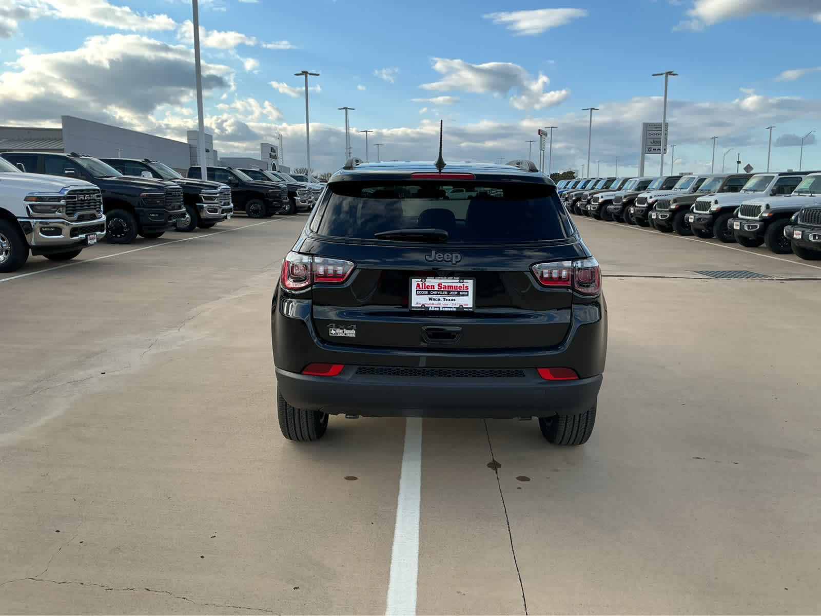 new 2026 Jeep Compass car, priced at $33,805
