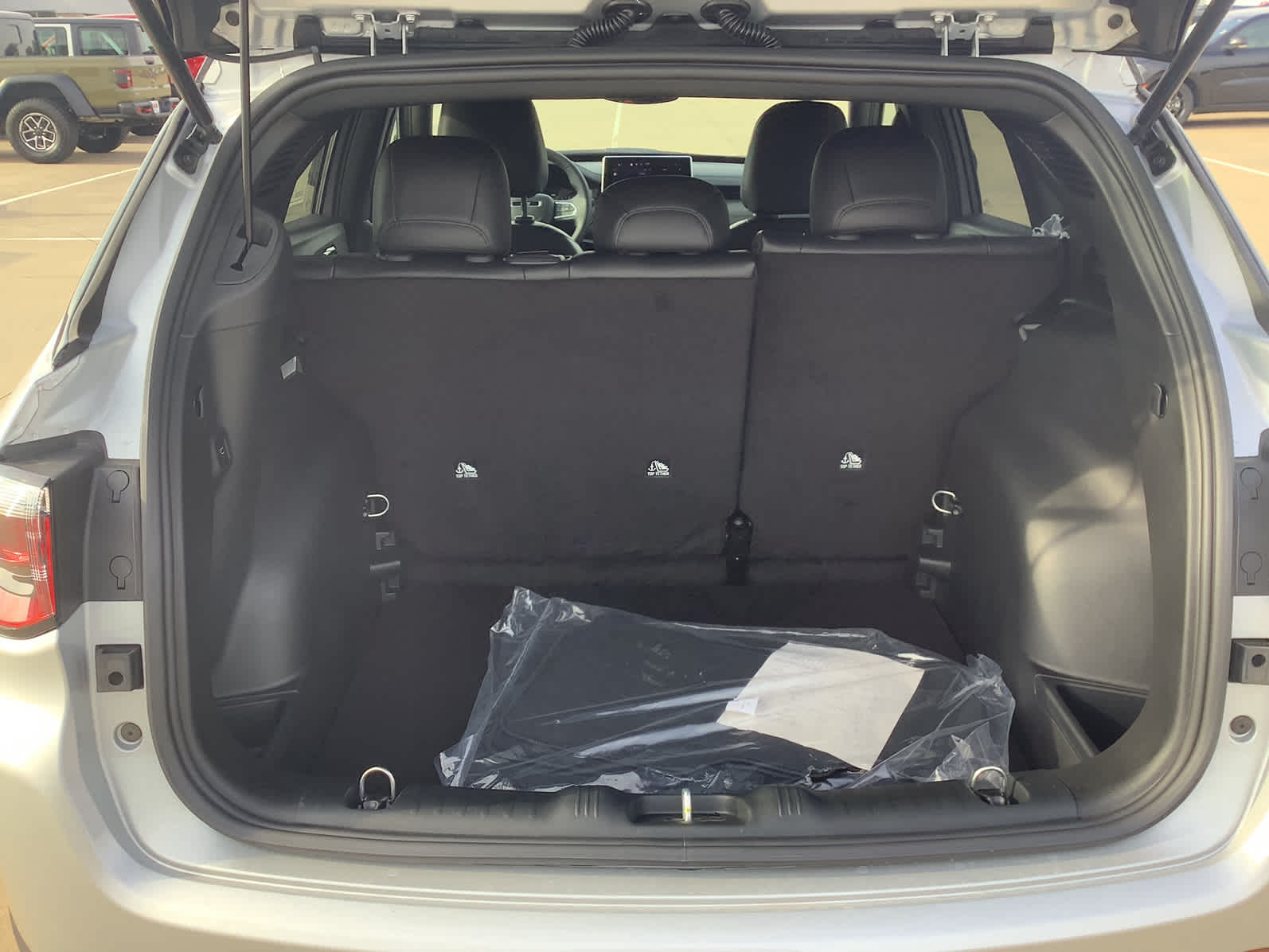 new 2026 Jeep Compass car, priced at $34,770