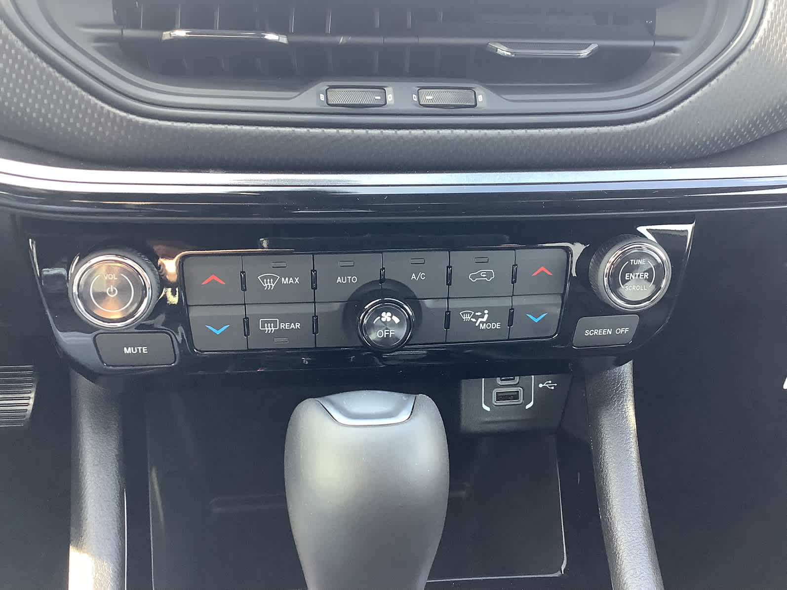 new 2026 Jeep Compass car, priced at $34,770