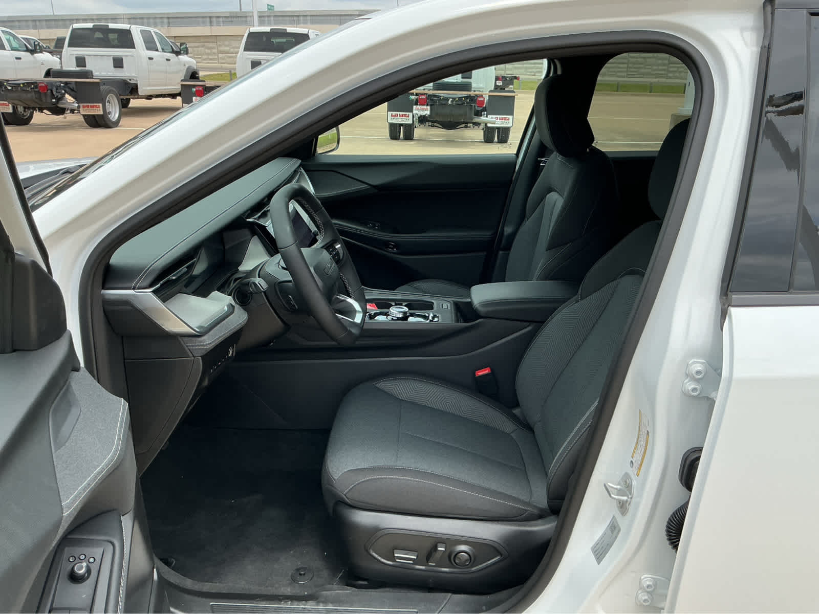 new 2026 Jeep Cherokee car, priced at $40,220