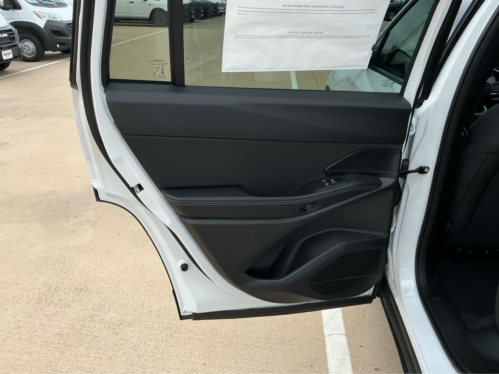 new 2026 Jeep Cherokee car, priced at $40,220