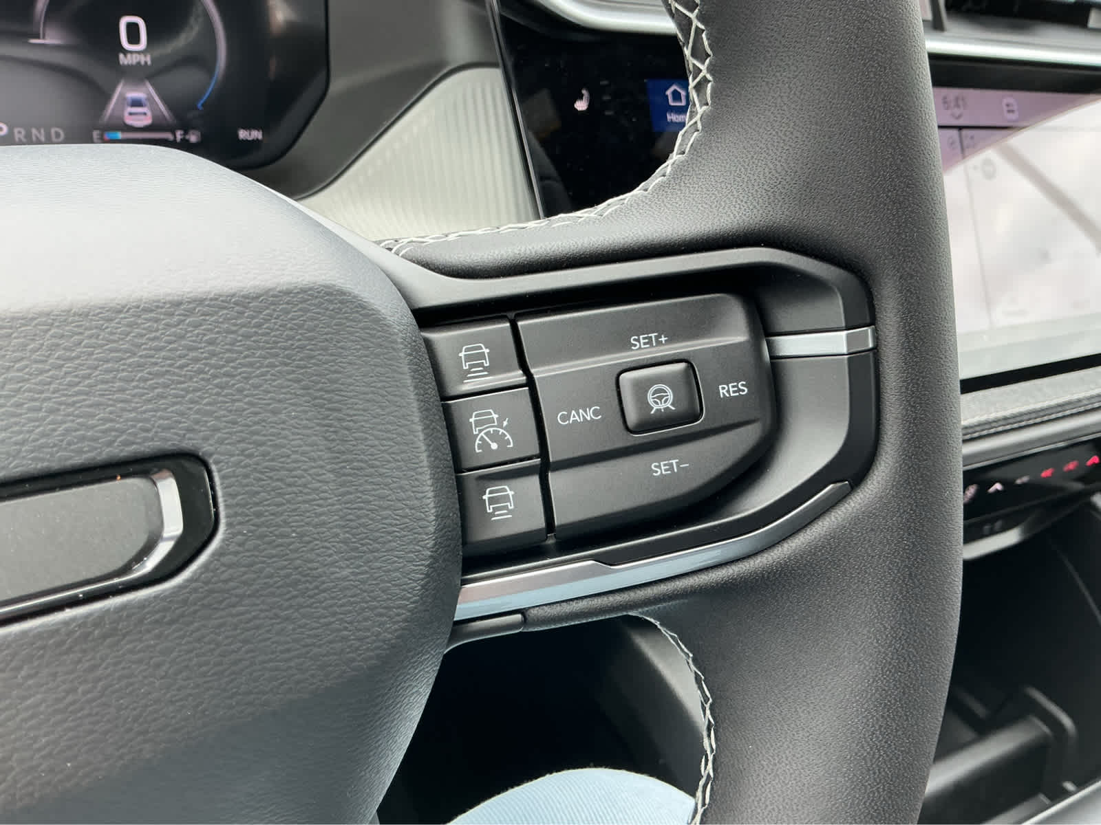 new 2026 Jeep Cherokee car, priced at $40,220