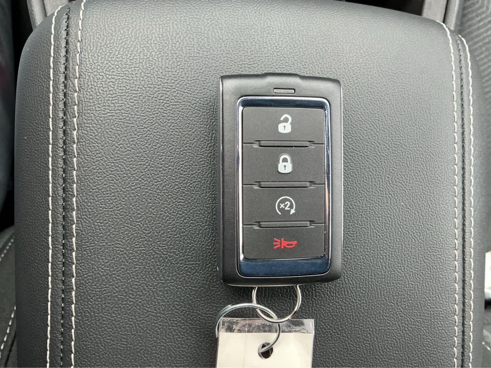 new 2026 Jeep Cherokee car, priced at $40,220