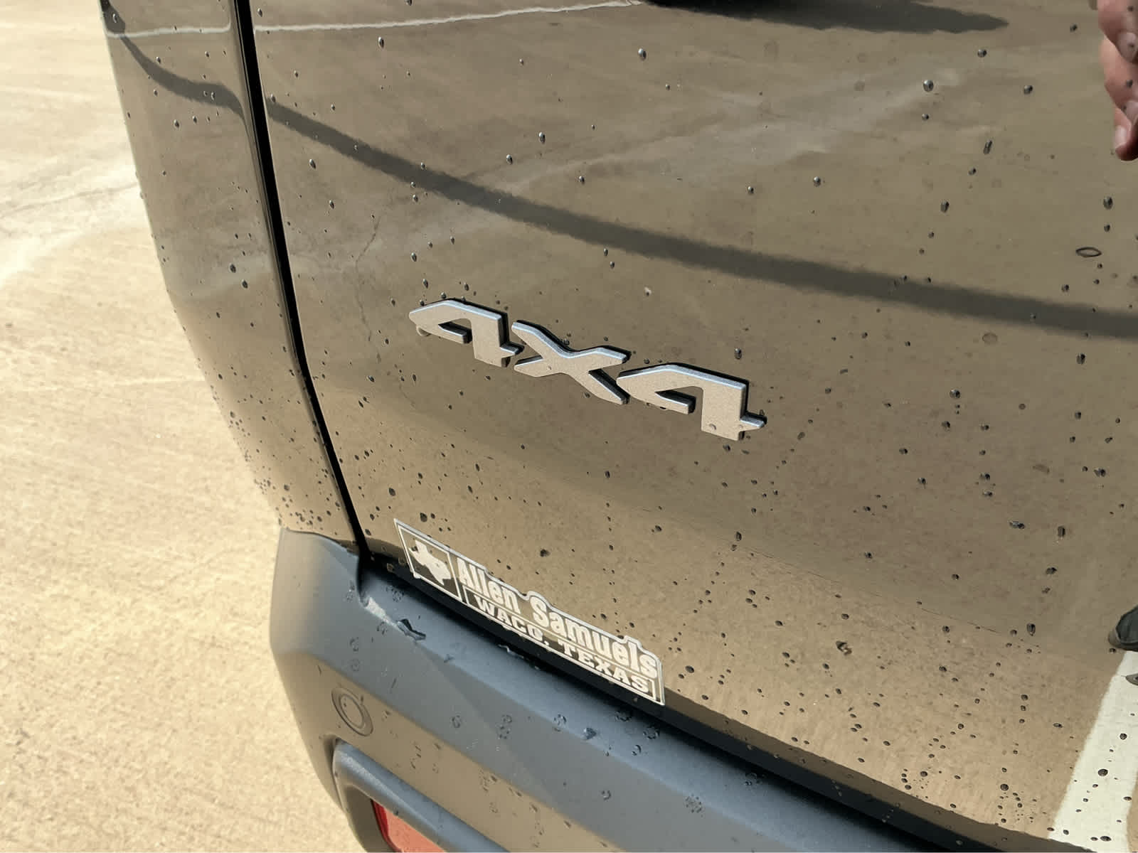 new 2026 Jeep Cherokee car, priced at $41,488