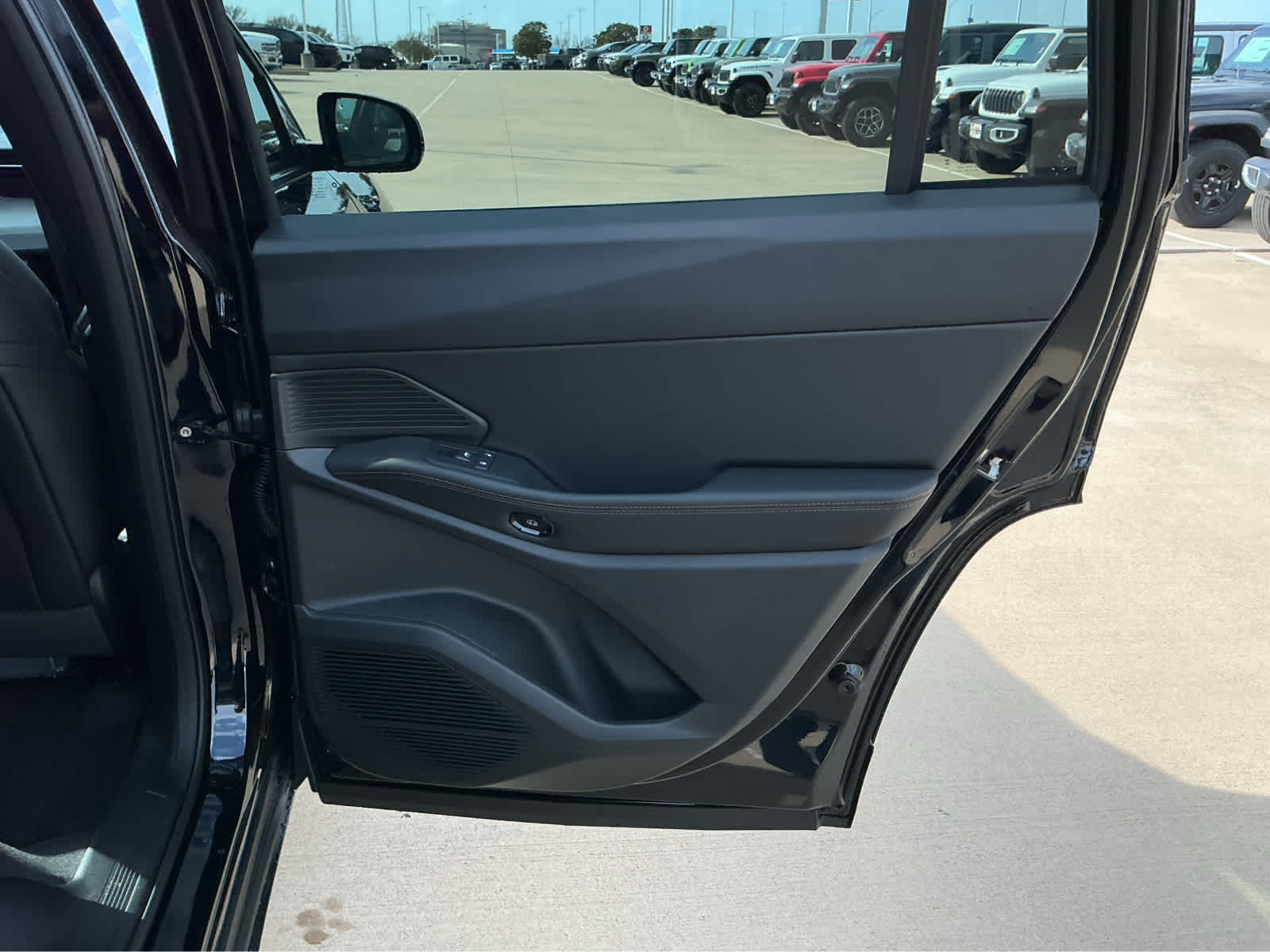 new 2026 Jeep Cherokee car, priced at $41,488