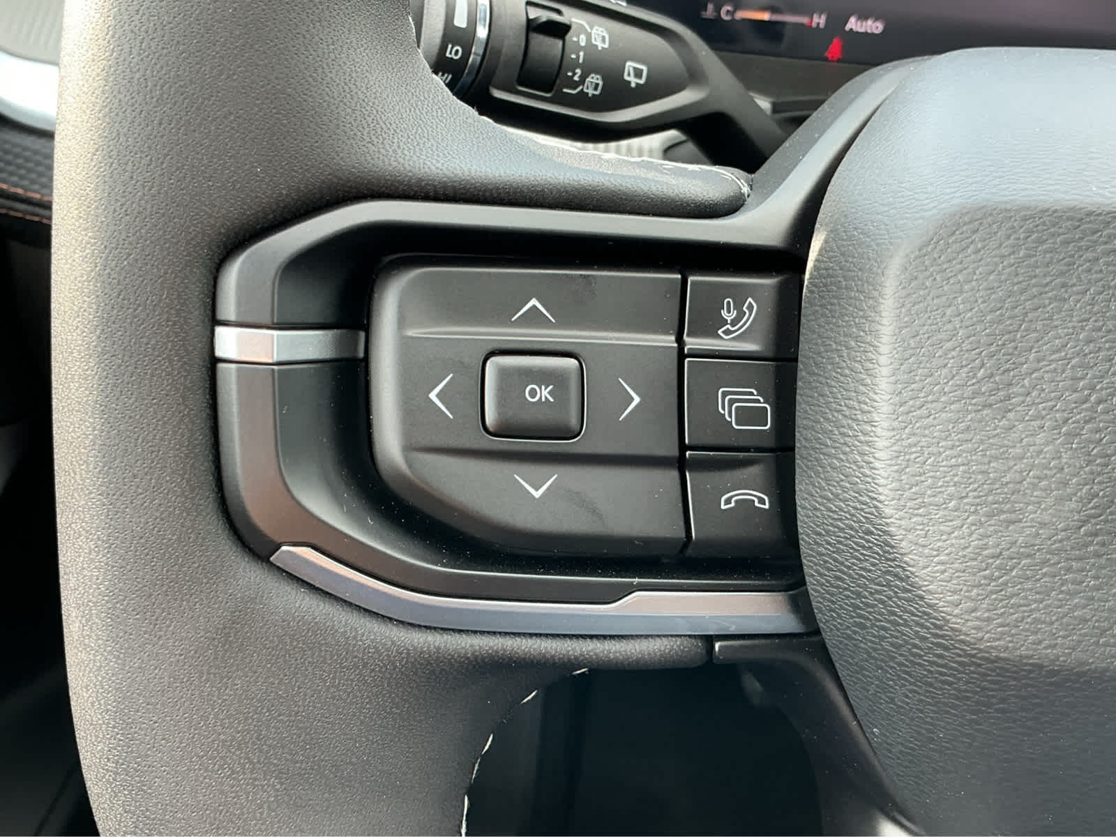 new 2026 Jeep Cherokee car, priced at $41,488