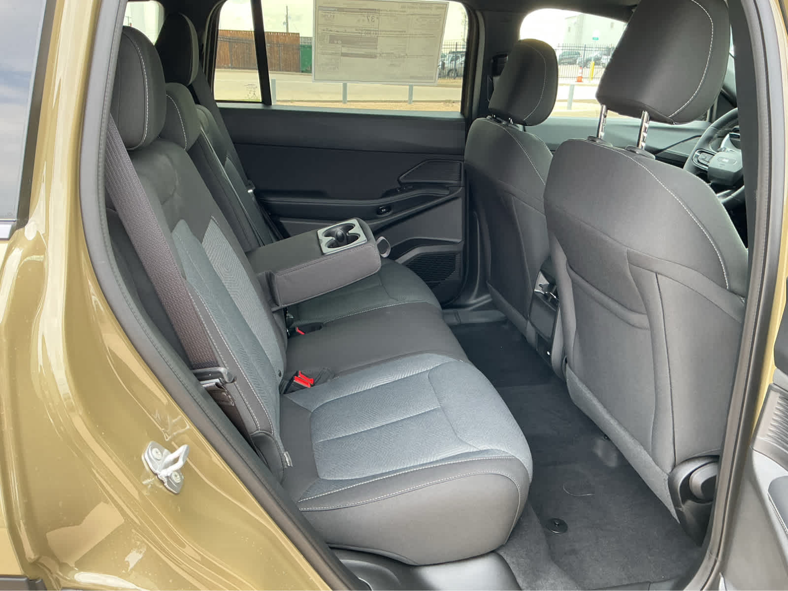 new 2026 Jeep Cherokee car, priced at $40,815