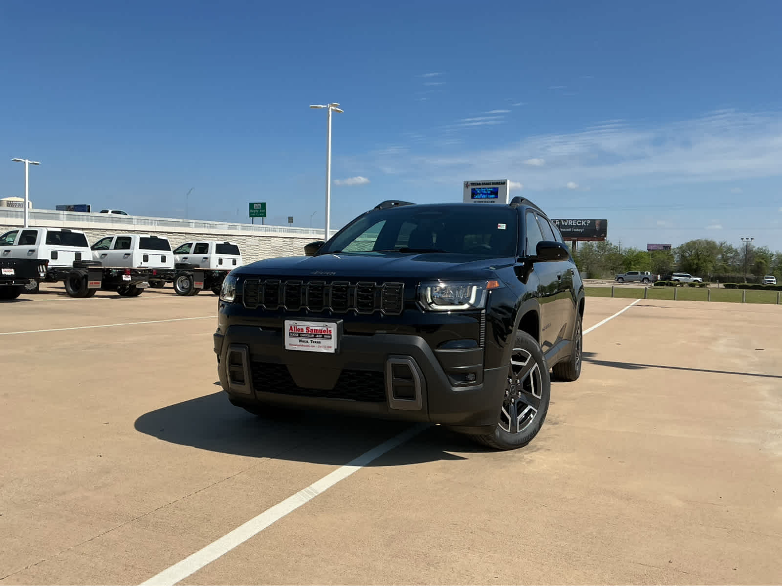 new 2026 Jeep Cherokee car, priced at $38,173