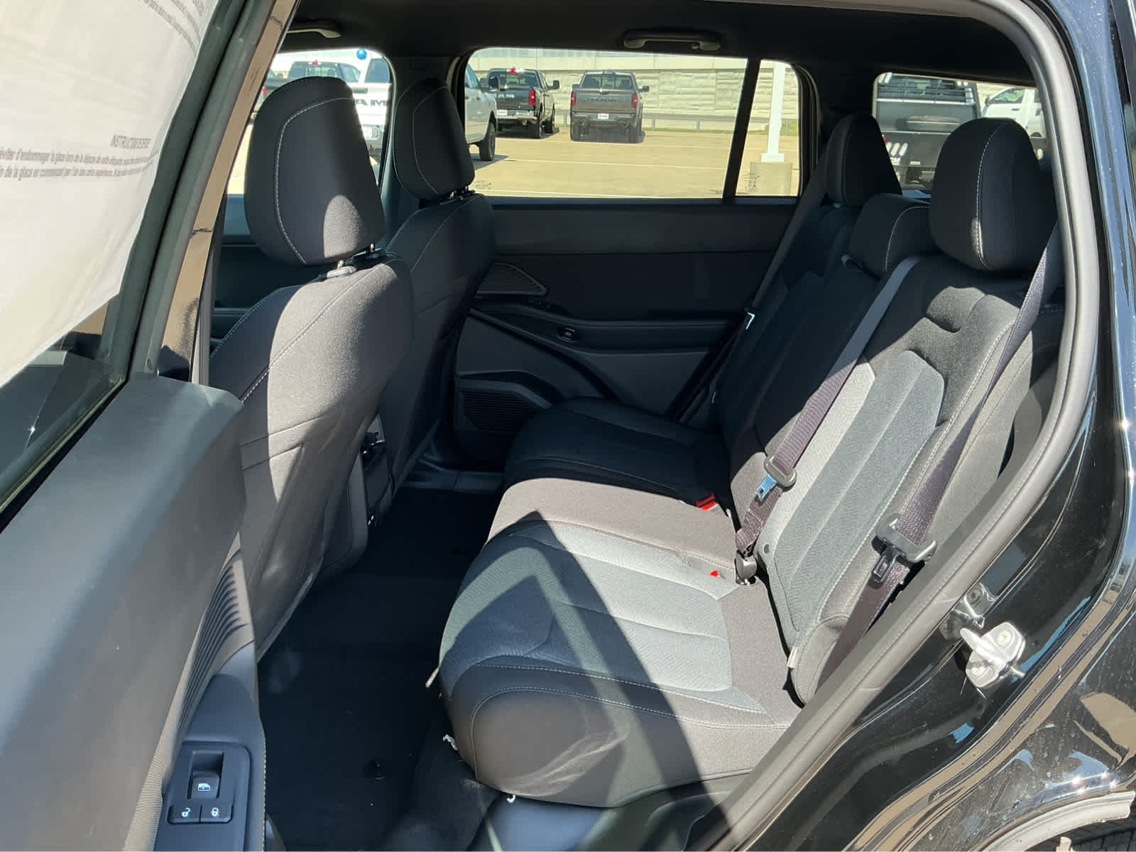 new 2026 Jeep Cherokee car, priced at $38,173