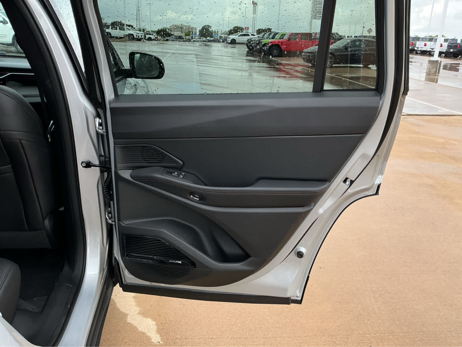 new 2026 Jeep Cherokee car, priced at $45,815