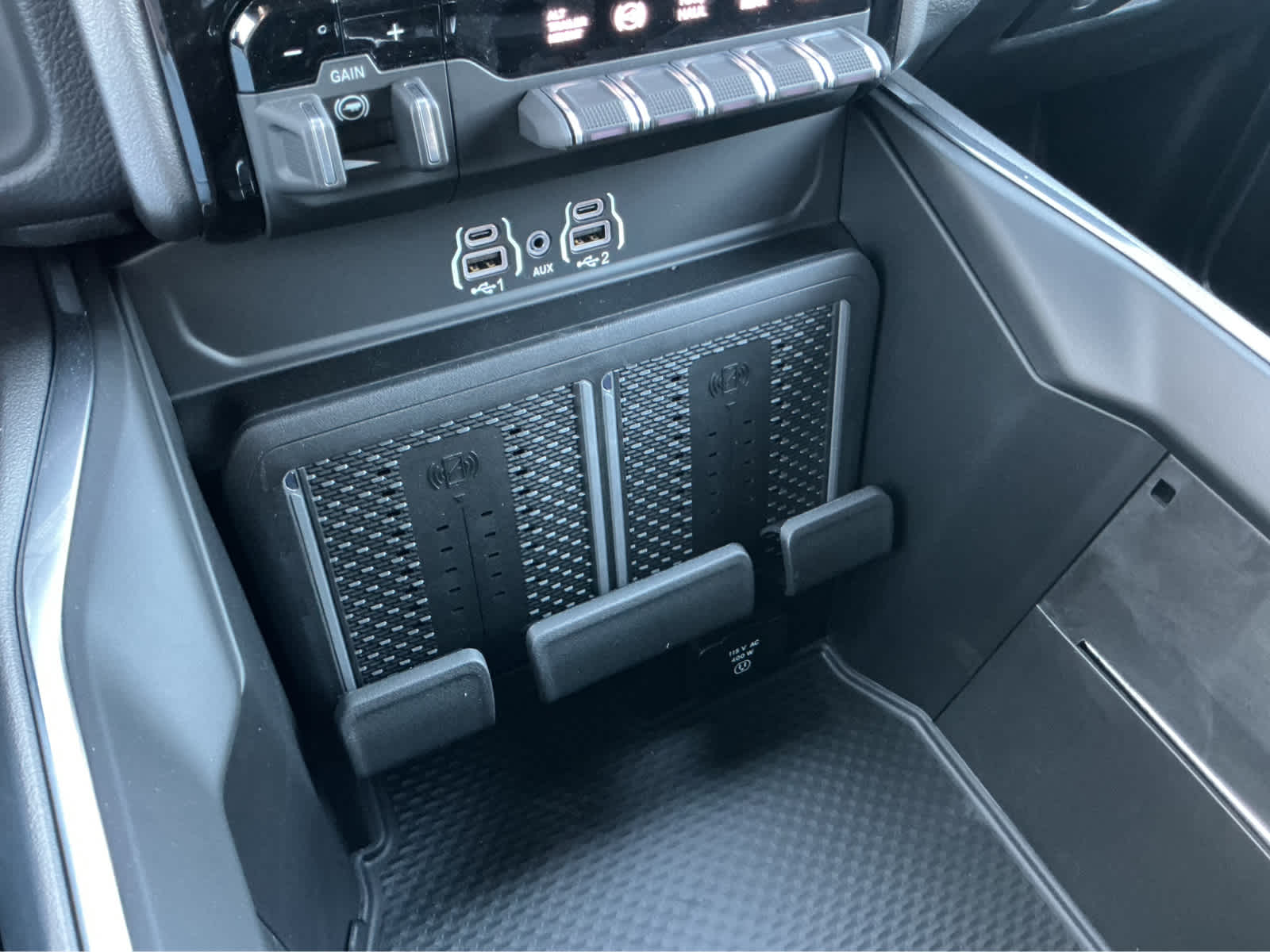 new 2026 Ram 3500 car, priced at $82,778