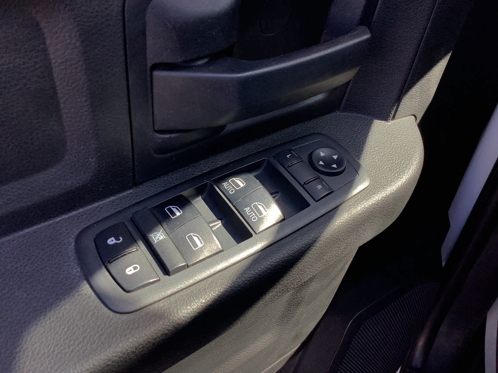 Used Car 2018 Ram 2500  Tradesman For Sale Under $30,000 In Waco, Texas