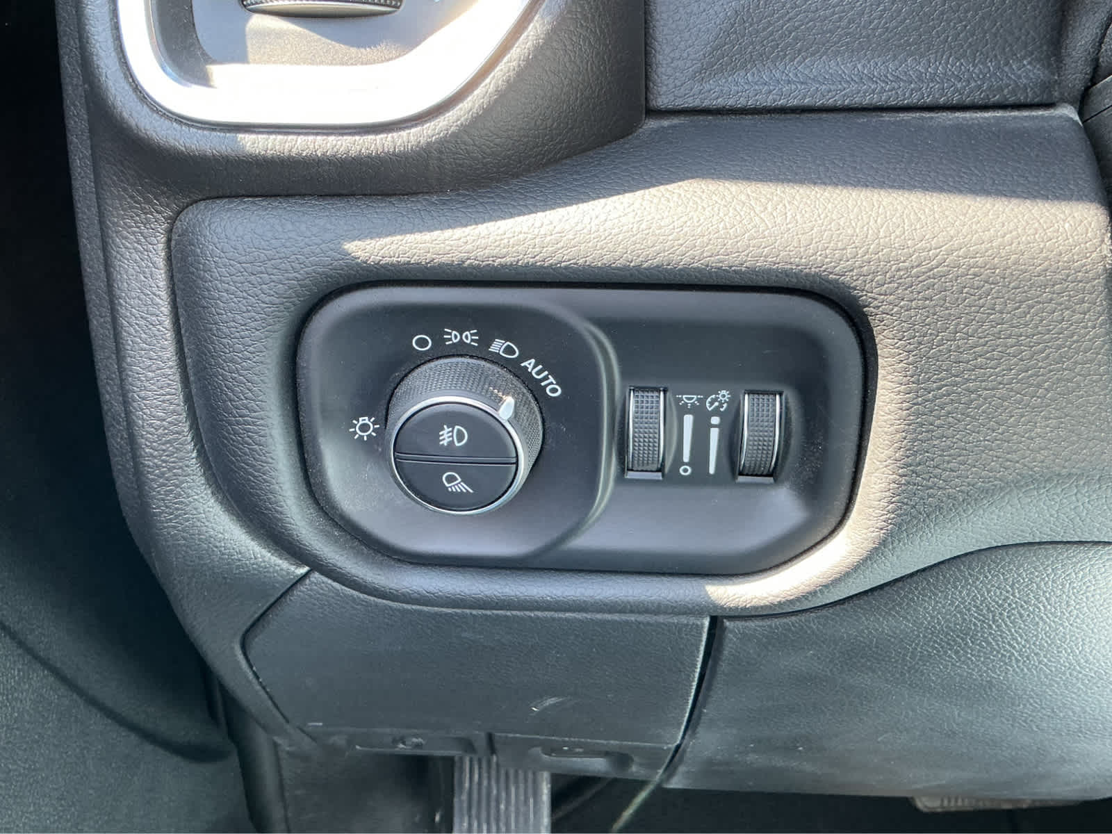 new 2025 Ram 2500 car, priced at $80,225