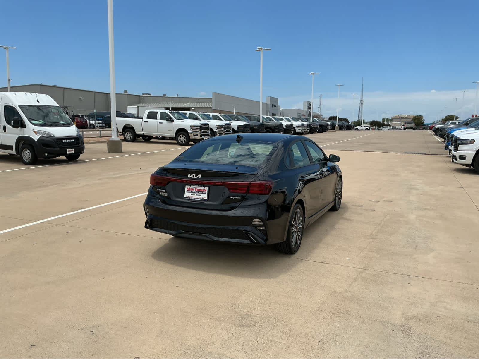 Used Car 2024 Kia Forte  Gt-line For Sale Under $25,000 In Waco, Texas