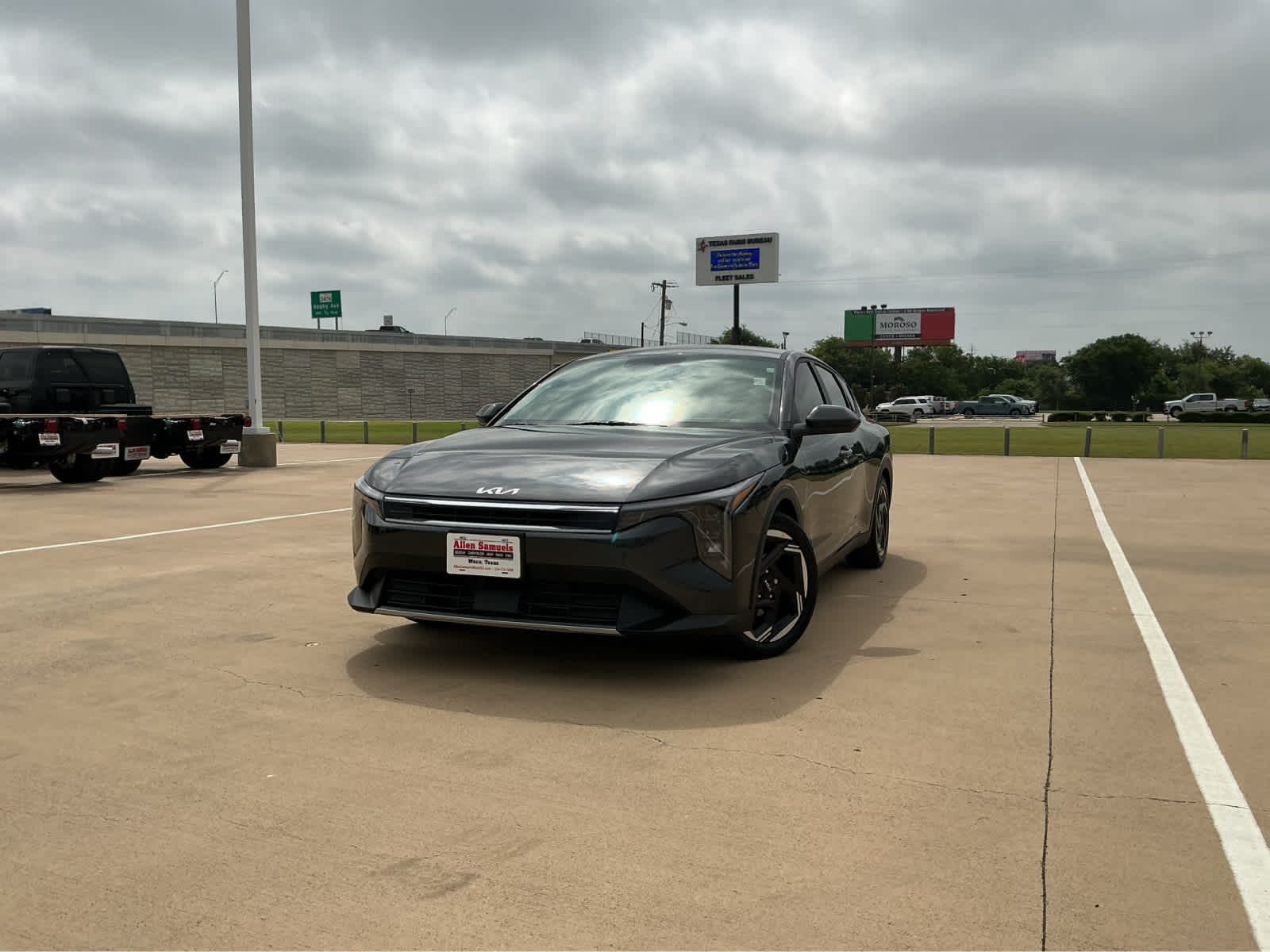 used 2026 Kia K4 car, priced at $25,620