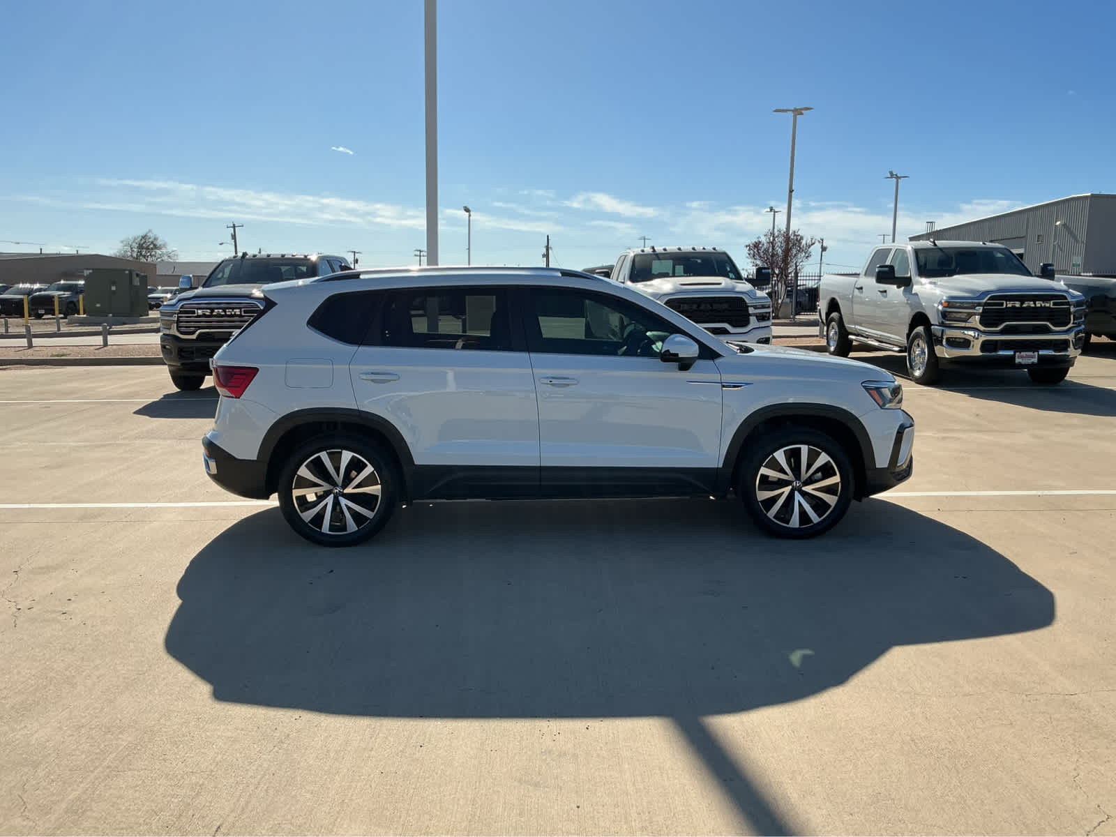 Used Car 2022 Volkswagen Taos  Se For Sale Under $20,000 In Waco, Texas