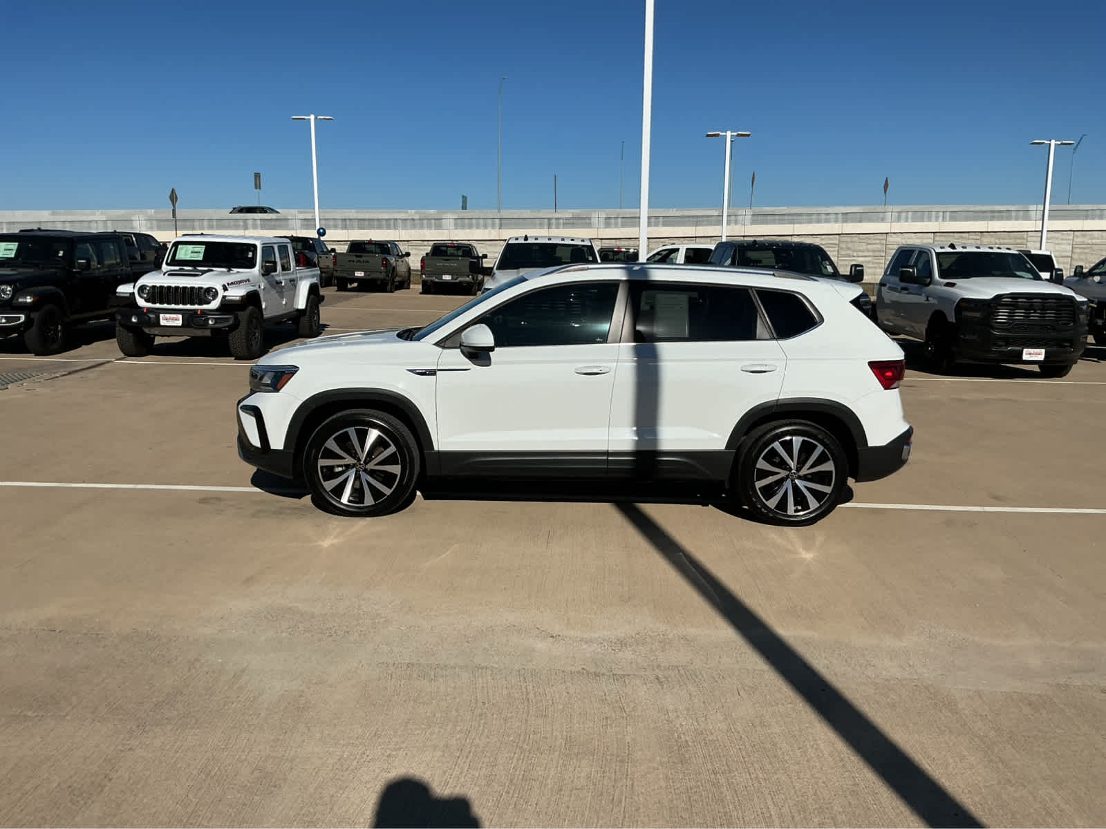 Used Car 2022 Volkswagen Taos  Se For Sale Under $20,000 In Waco, Texas