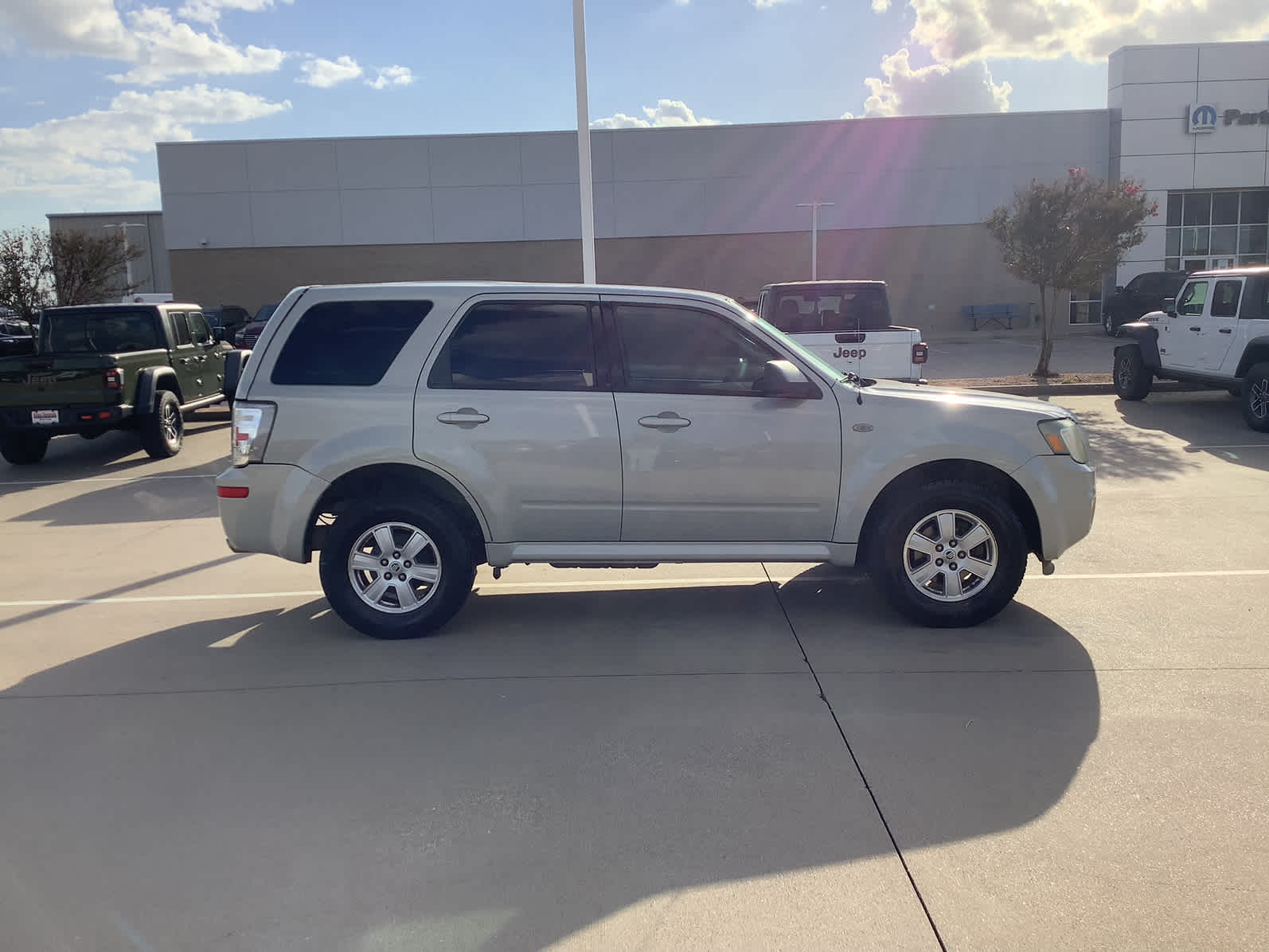Used Car 2009 Mercury Mariner  Fwd 4dr I4 For Sale Under $10,000 In Waco, Texas