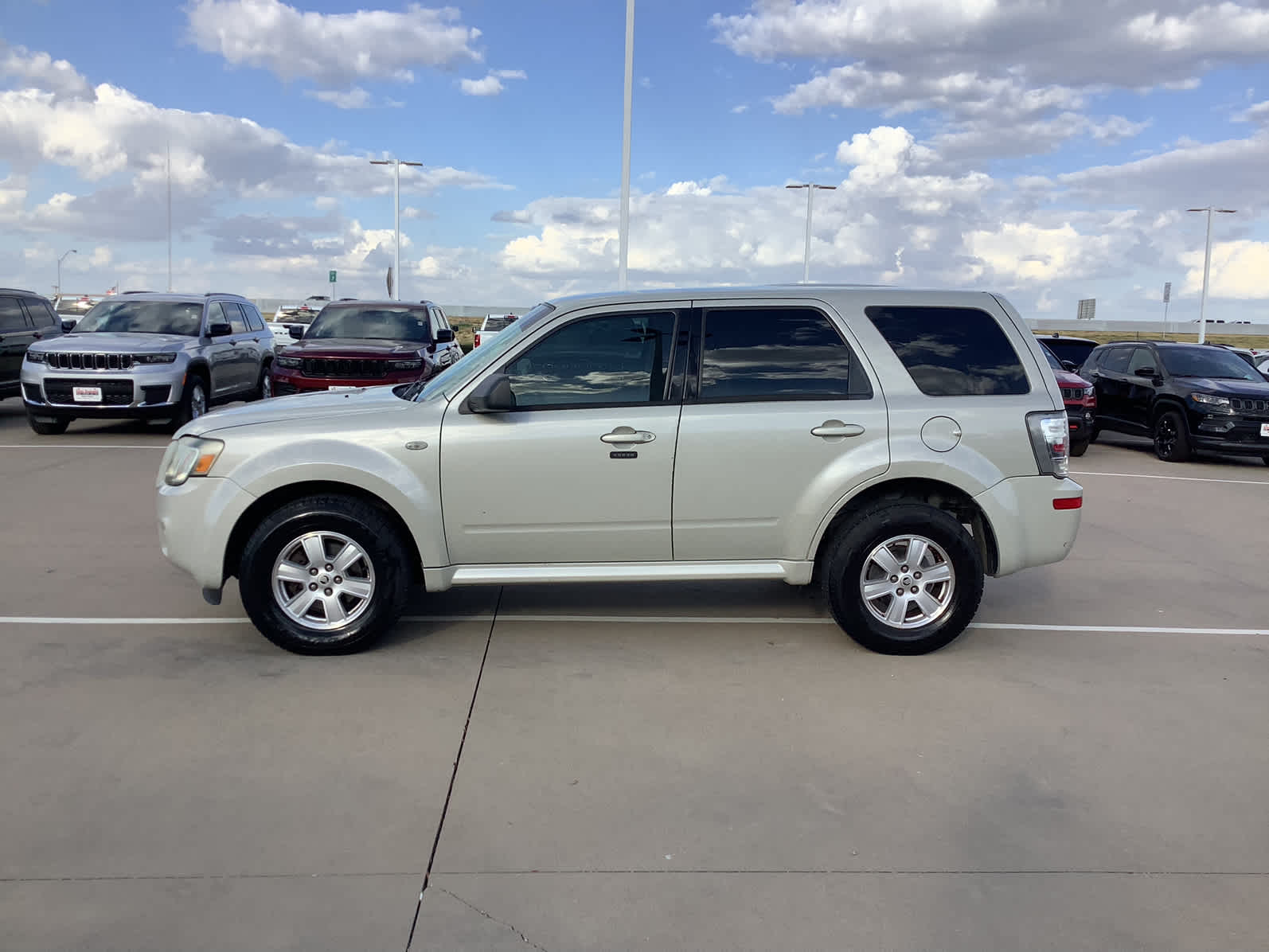 Used Car 2009 Mercury Mariner  Fwd 4dr I4 For Sale Under $10,000 In Waco, Texas