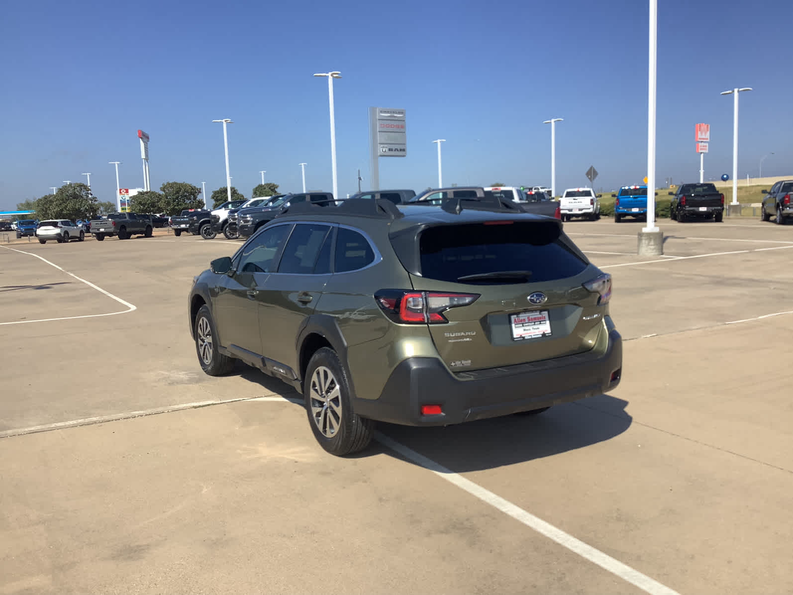 Used Car 2025 Subaru Outback  Premium For Sale Under $35,000 In Waco, Texas