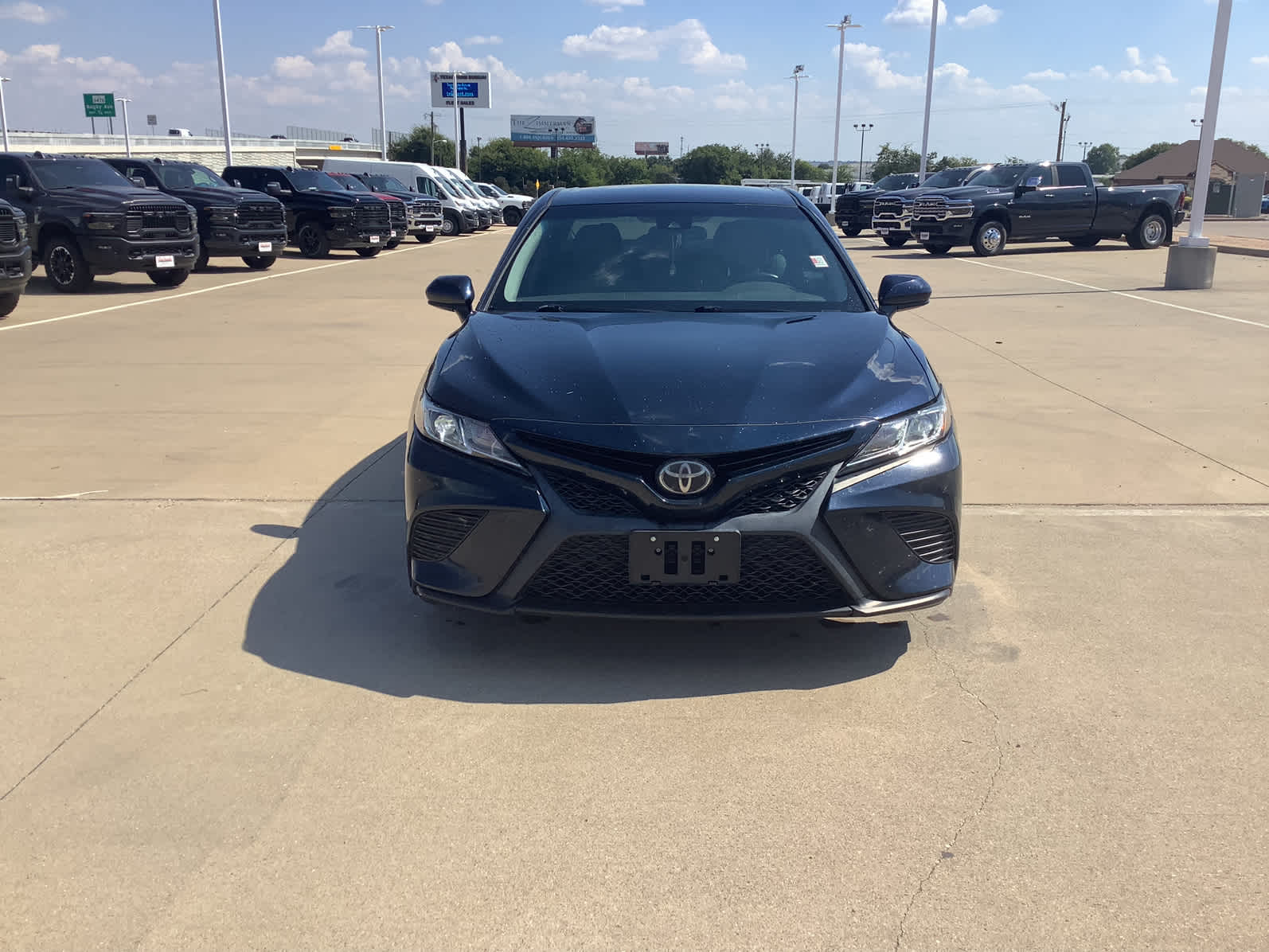 Used Car 2018 Toyota Camry  Se For Sale Under $20,000 In Waco, Texas