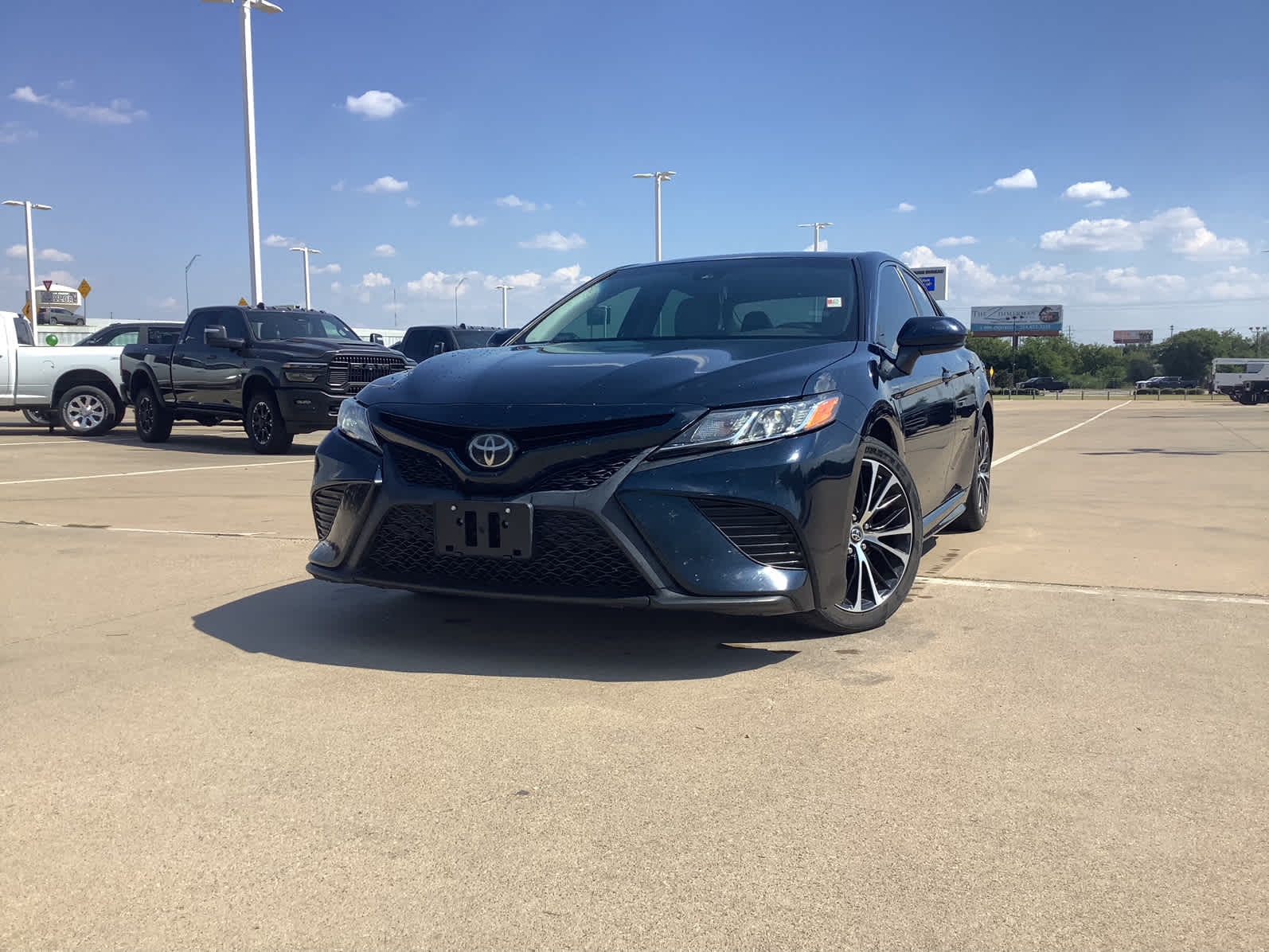 Used Car 2018 Toyota Camry  Se For Sale Under $20,000 In Waco, Texas