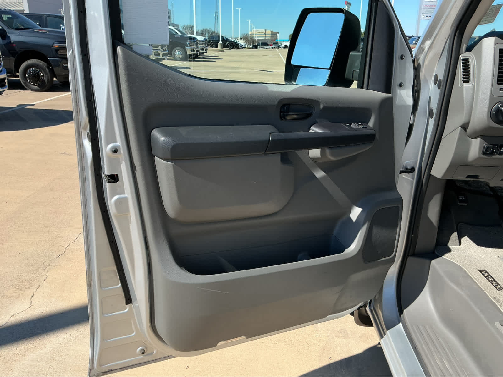 Used Car 2018 Nissan Nv Passenger  Nv3500 Hd Sv For Sale Under $30,000 In Waco, Texas