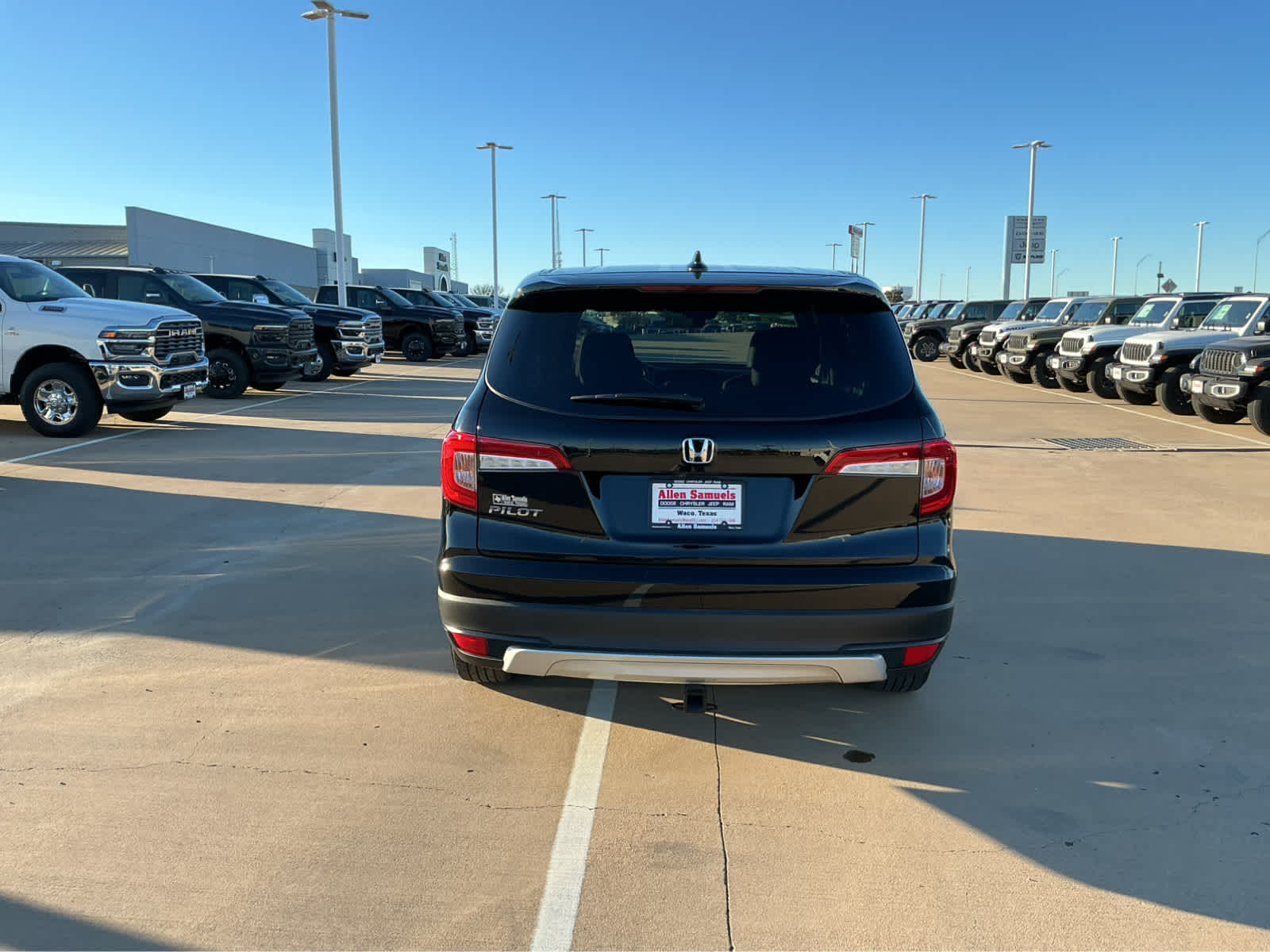 Used Car 2020 Honda Pilot  Ex-l For Sale Under $25,000 In Waco, Texas