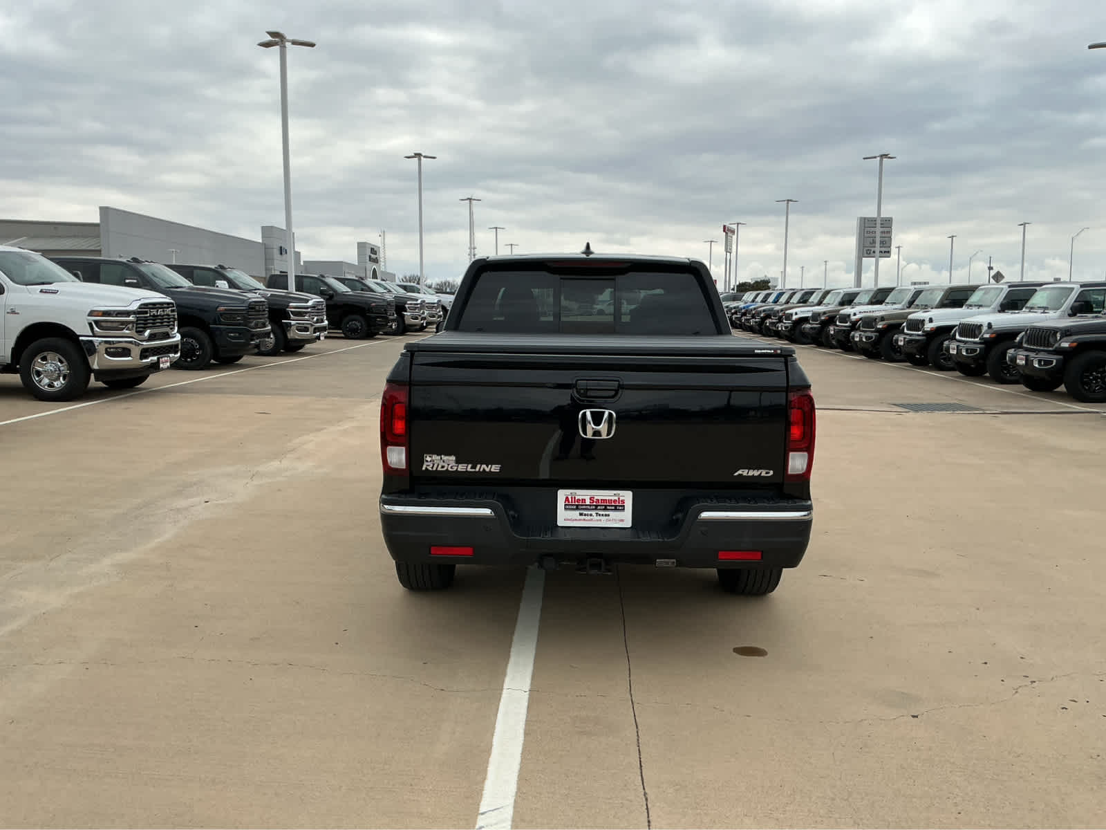 Used Car 2020 Honda Ridgeline  Rtl-e For Sale Under $35,000 In Waco, Texas