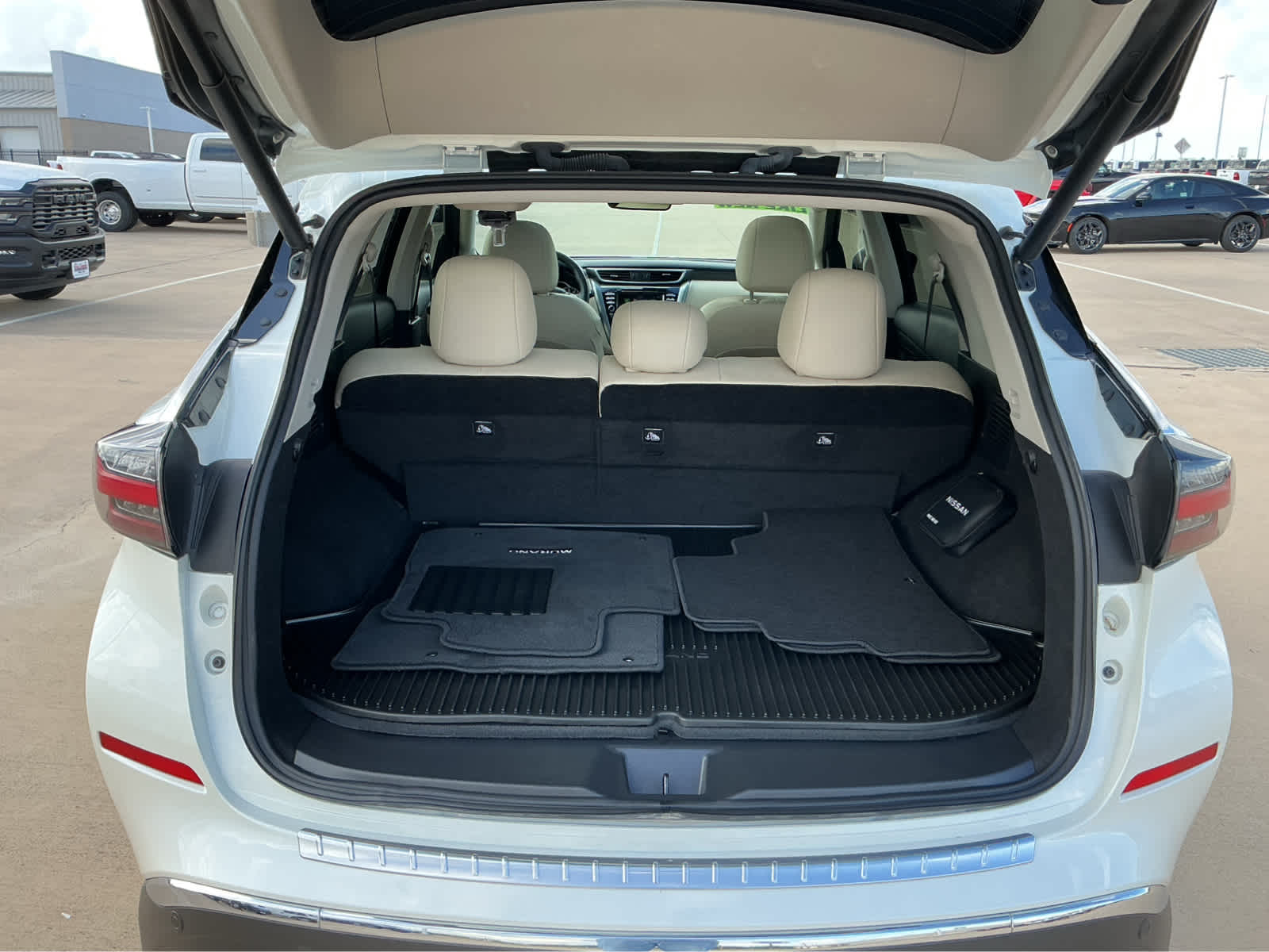 used 2024 Nissan Murano car, priced at $32,500