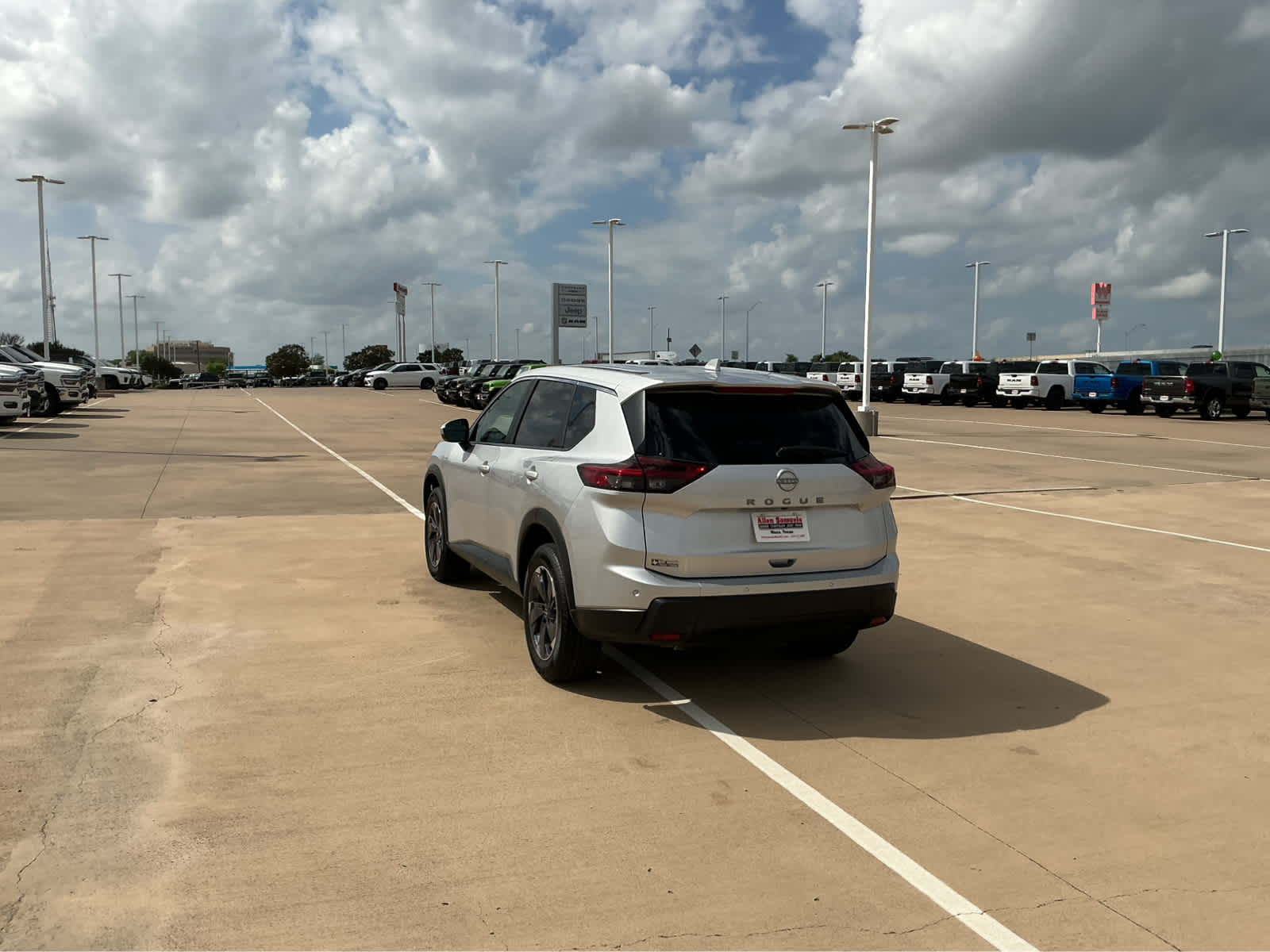 Used Car 2025 Nissan Rogue  Sv For Sale Under $25,000 In Waco, Texas