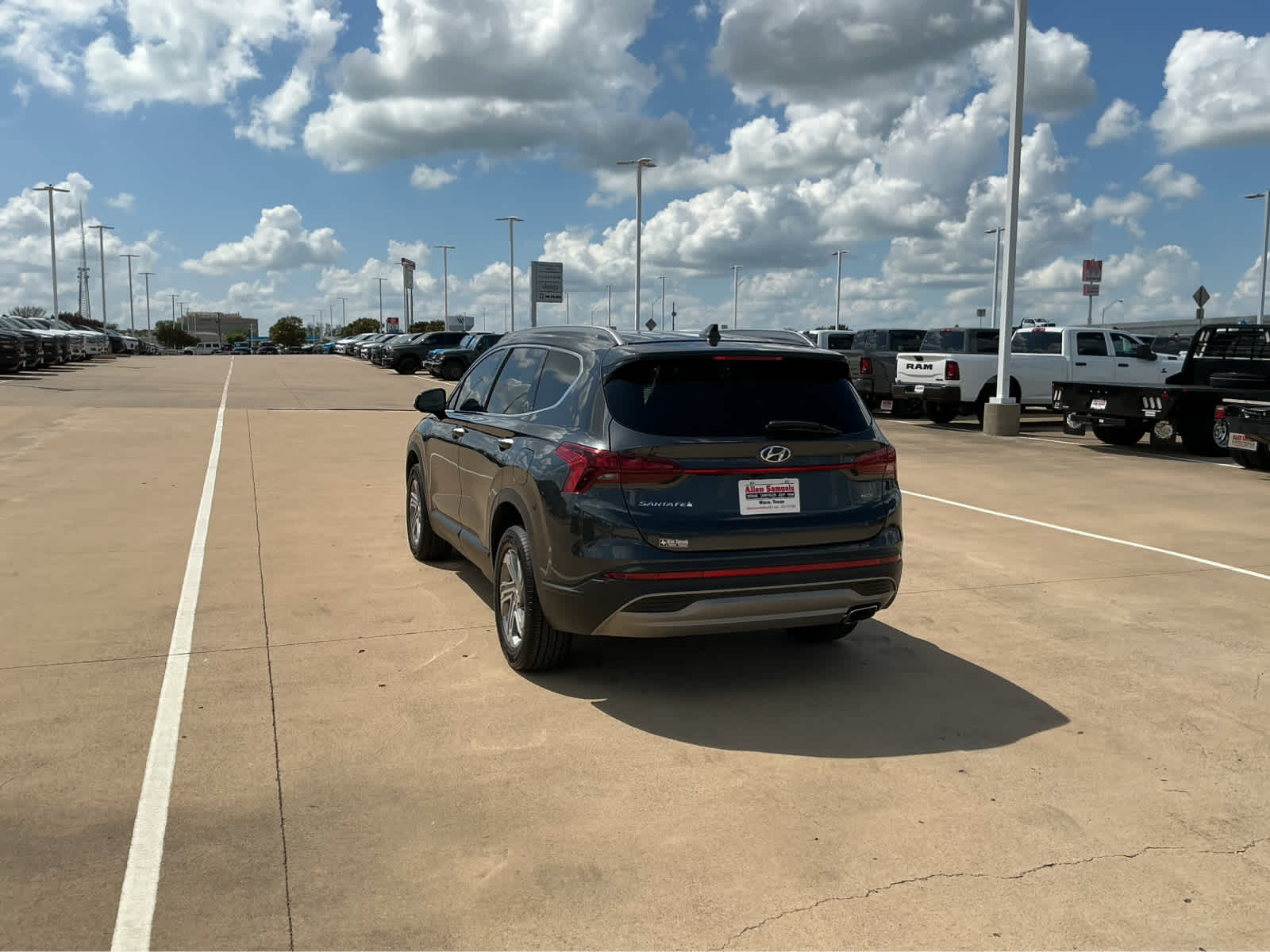 Used Car 2023 Hyundai Santa Fe  Sel For Sale Under $25,000 In Waco, Texas