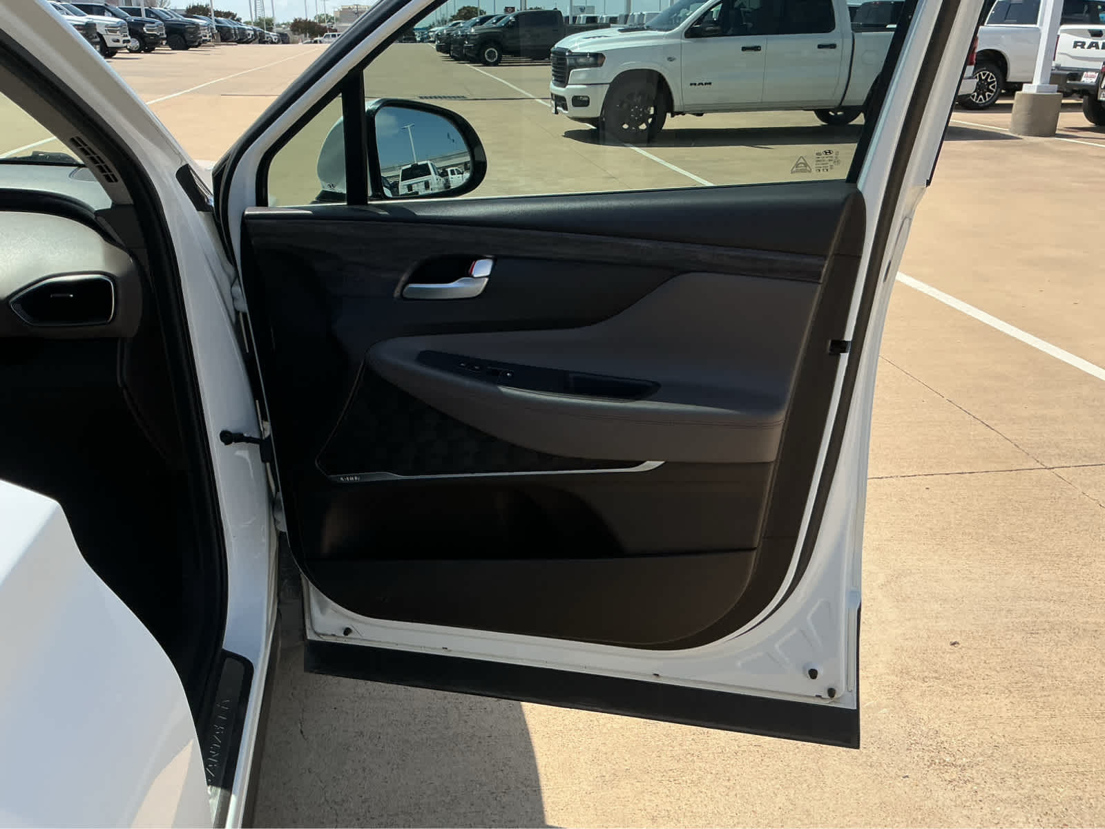 Used Car 2020 Hyundai Santa Fe  Limited For Sale Under $15,000 In Waco, Texas