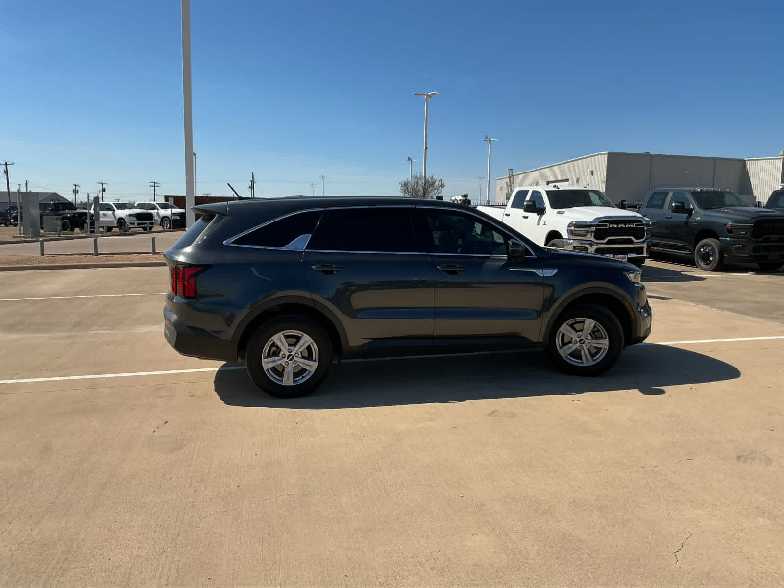 Used Car 2022 Kia Sorento  Lx For Sale Under $20,000 In Waco, Texas