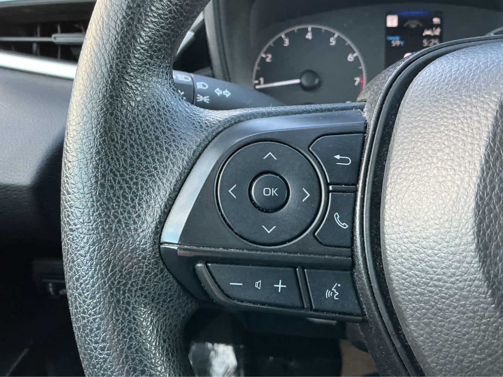 Used Car 2024 Toyota Corolla  Le For Sale Under $25,000 In Waco, Texas