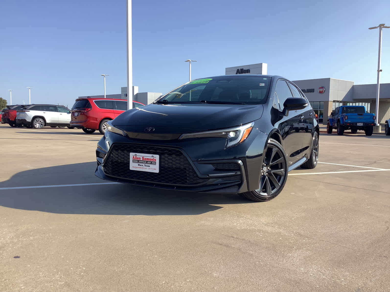 Used Car 2023 Toyota Corolla  Se For Sale Under $30,000 In Waco, Texas
