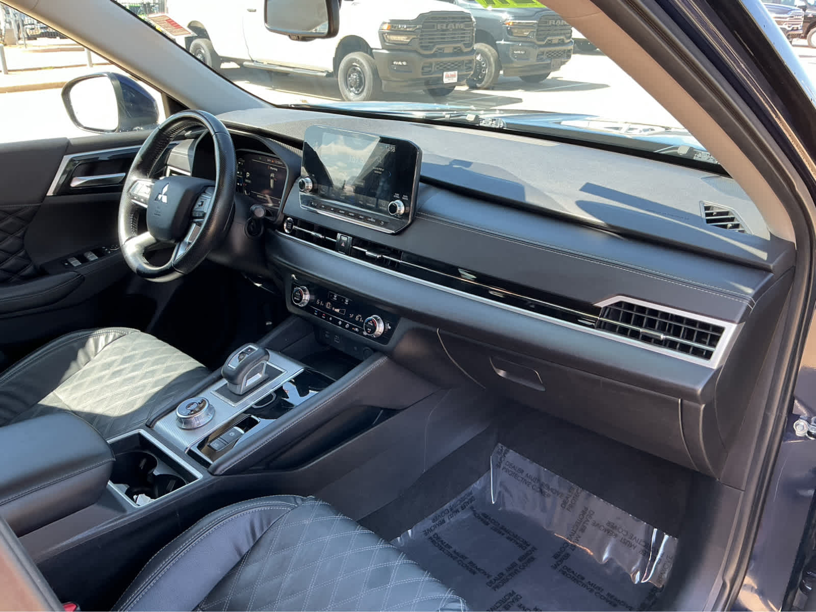 used 2022 Mitsubishi Outlander car, priced at $22,660