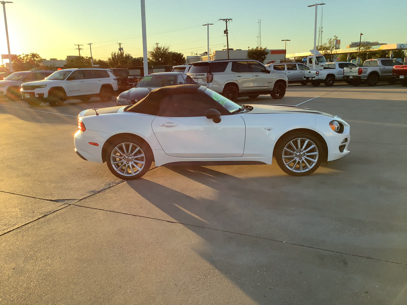Used Car 2017 Fiat 124 Spider  Lusso For Sale Under $15,000 In Waco, Texas