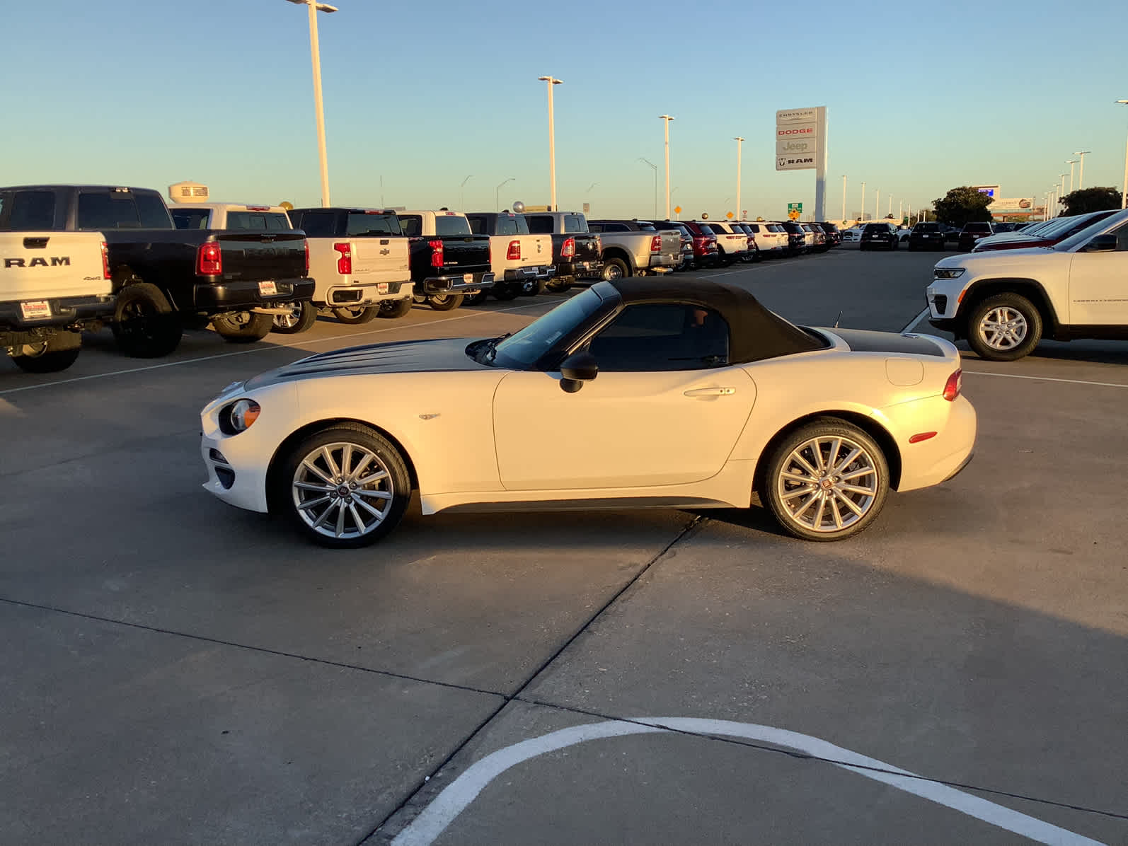 Used Car 2017 Fiat 124 Spider  Lusso For Sale Under $15,000 In Waco, Texas