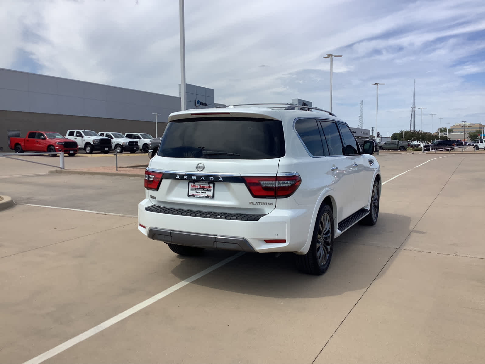 Used Car 2023 Nissan Armada  Platinum For Sale Under $50,000 In Waco, Texas