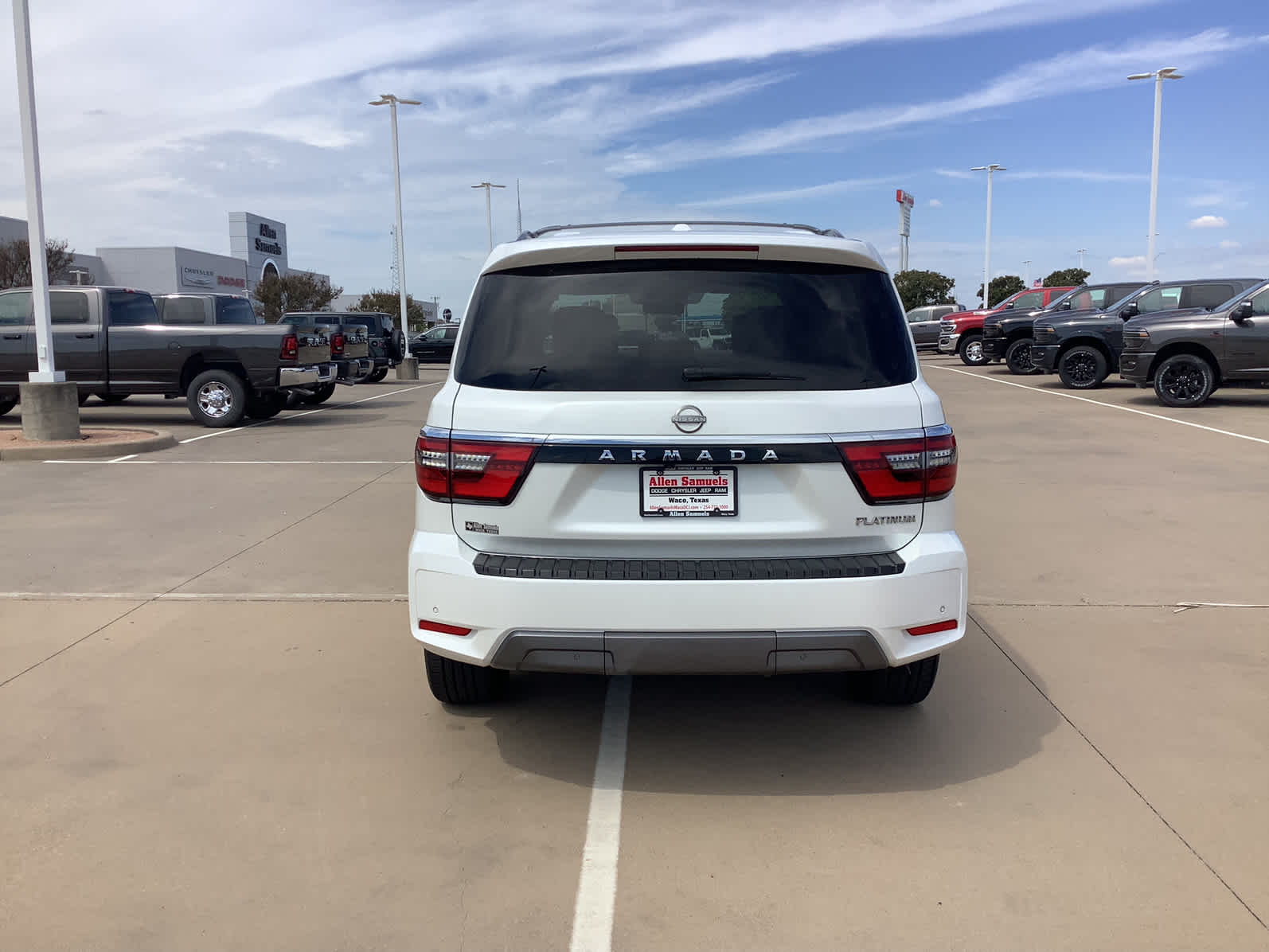 Used Car 2023 Nissan Armada  Platinum For Sale Under $50,000 In Waco, Texas